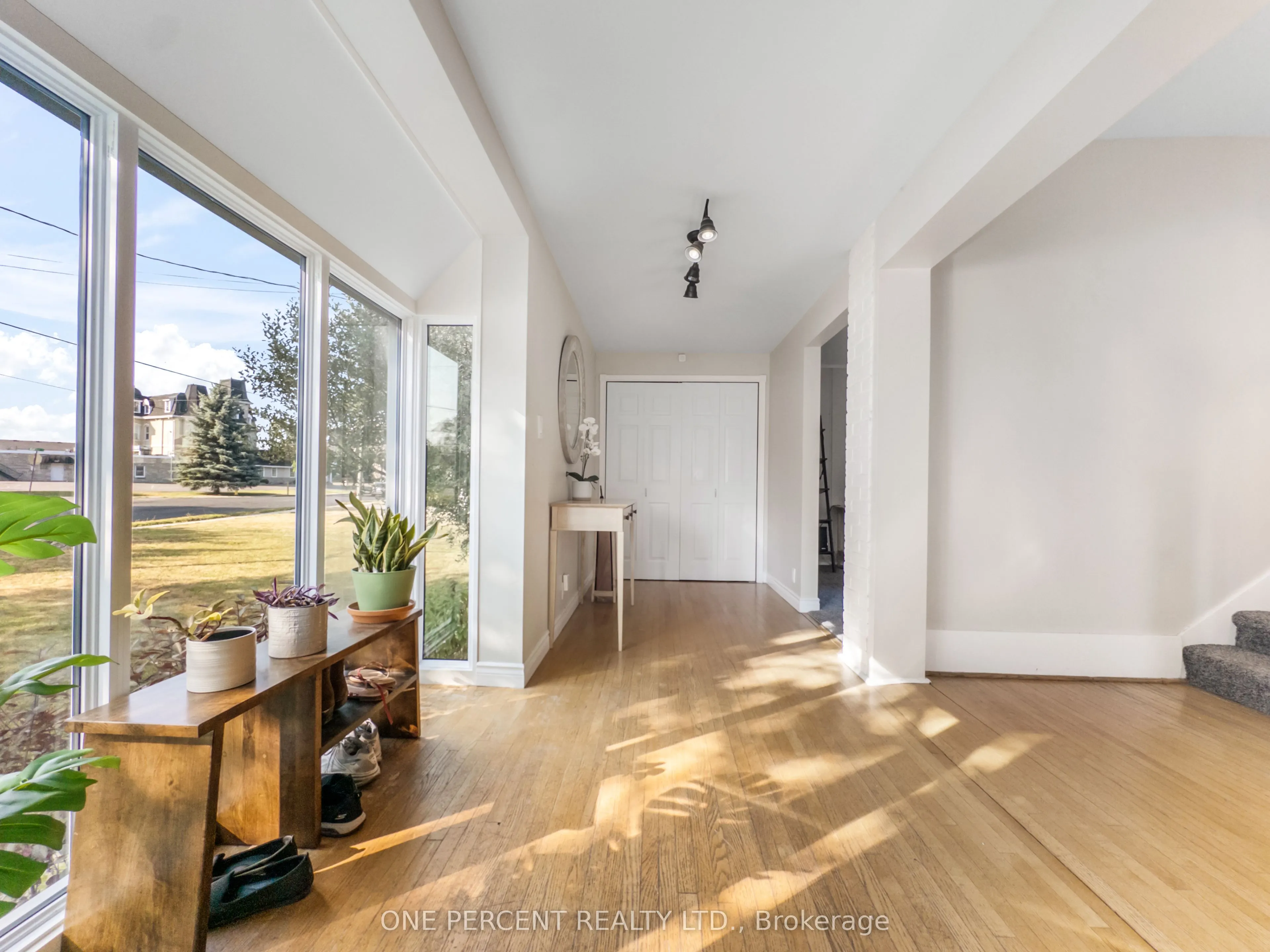 53 HIGHLAND Avenue
