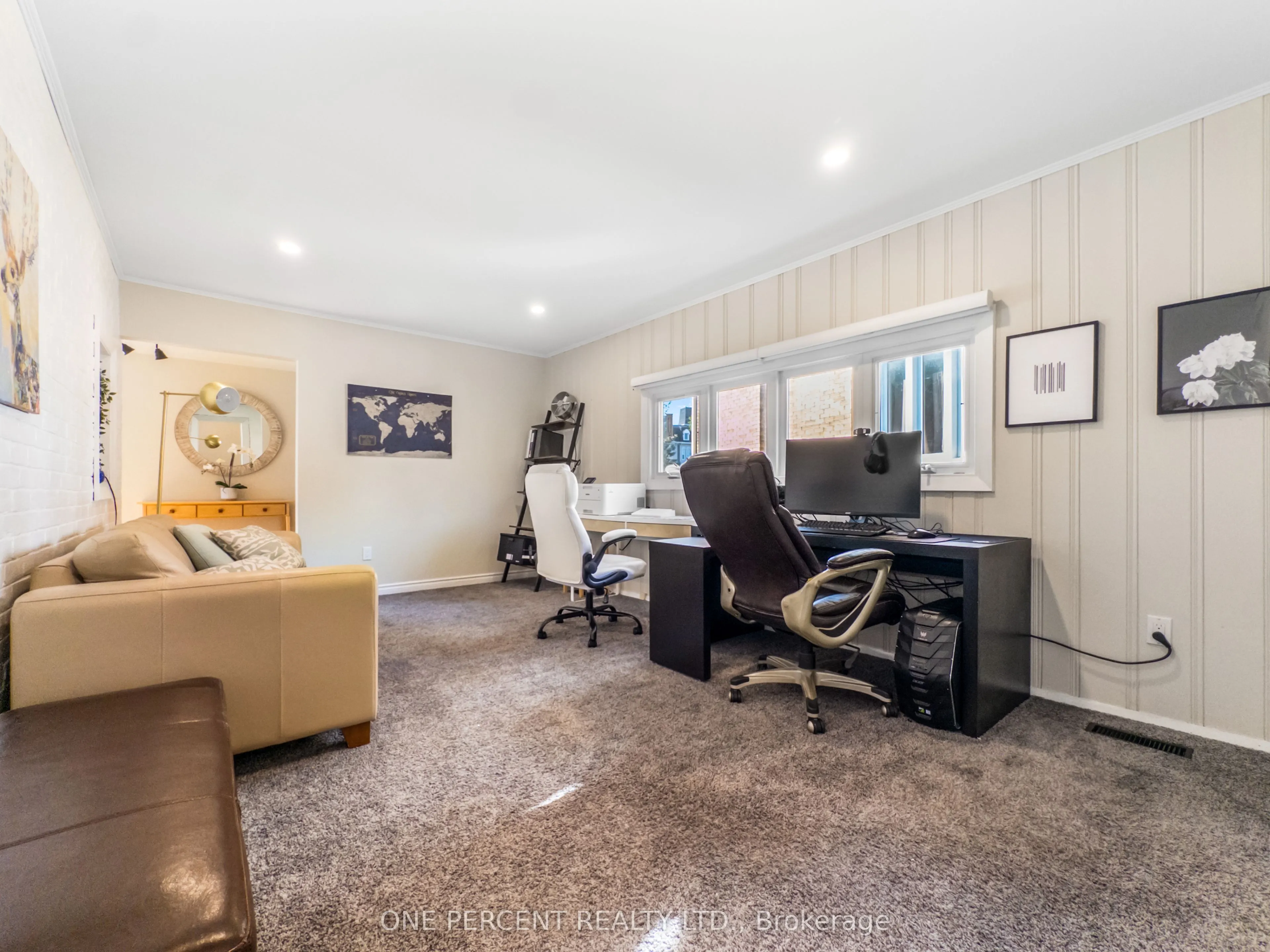 53 HIGHLAND Avenue