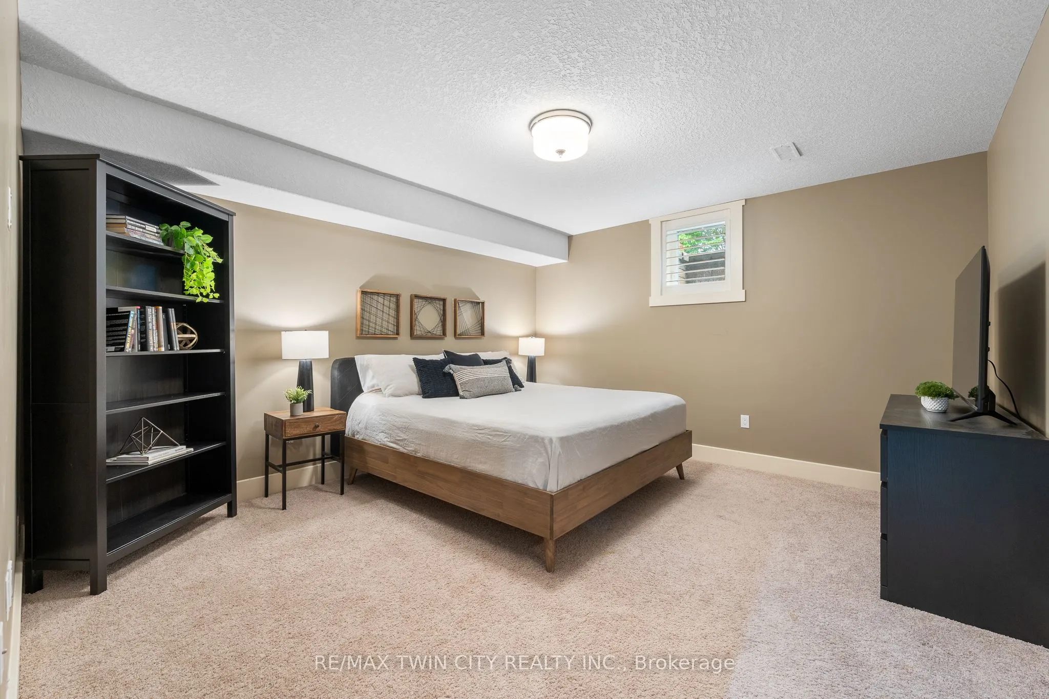 303 Terrace Wood Crescent
