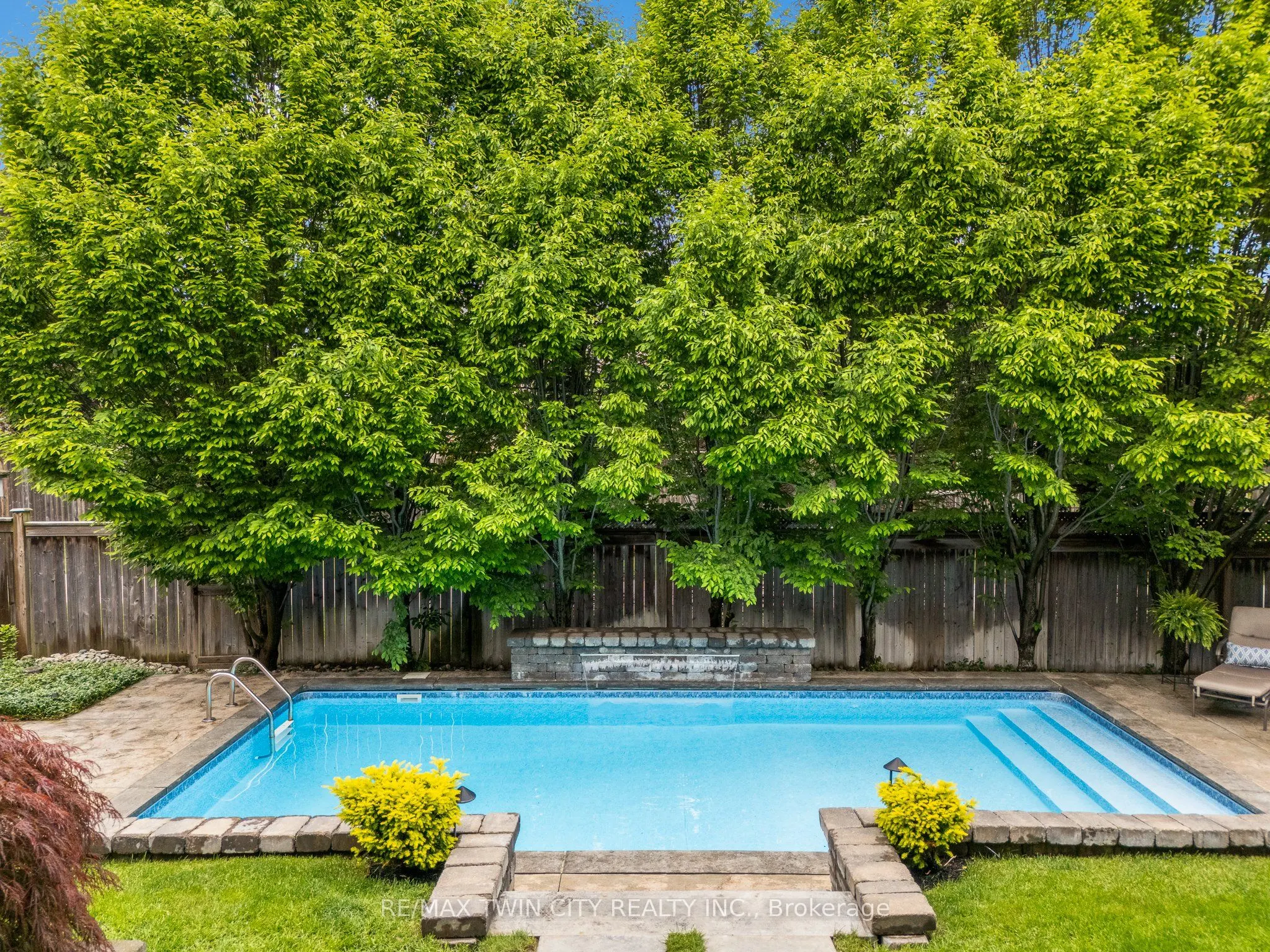 303 Terrace Wood Crescent