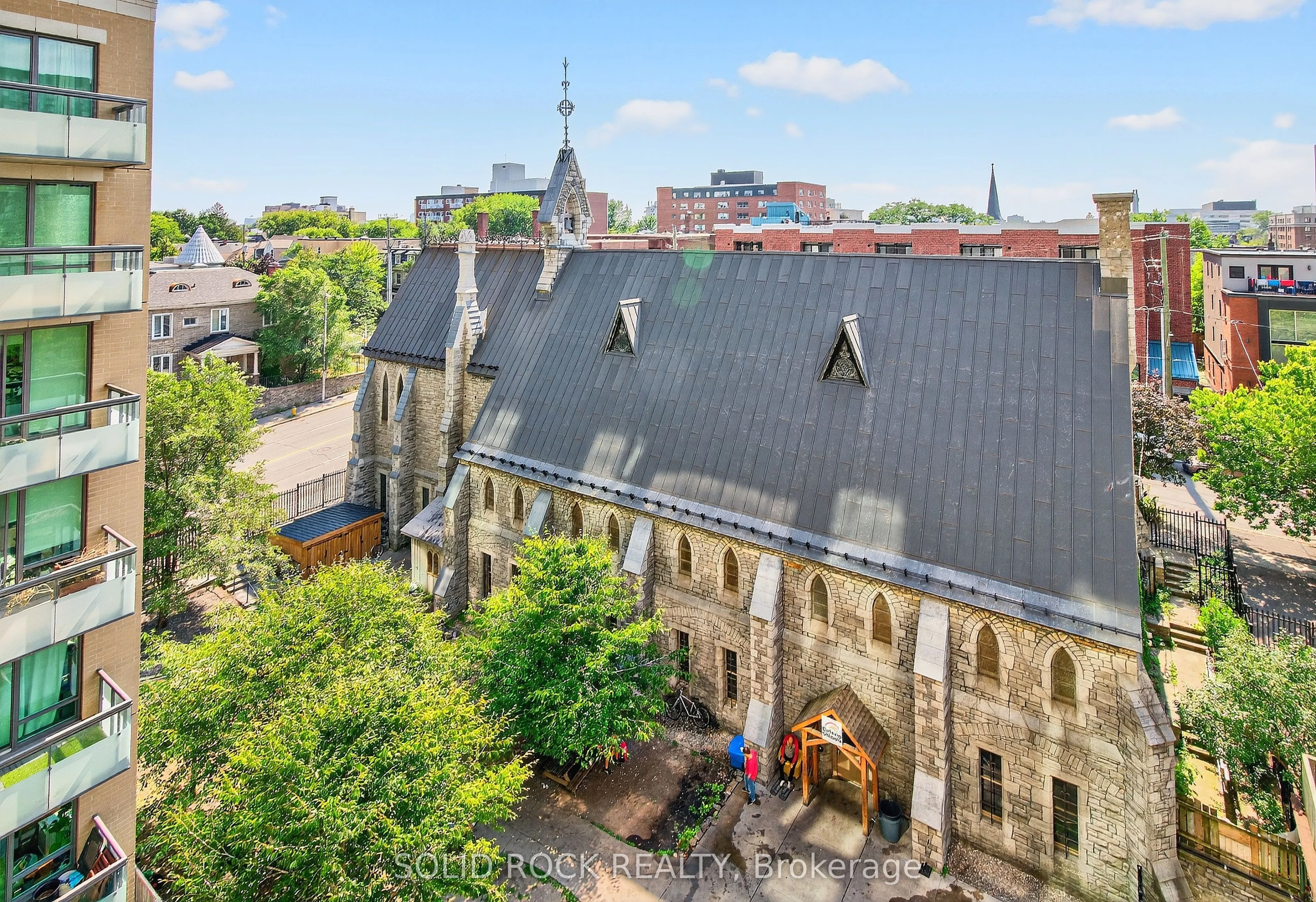 238 Besserer Street, #703