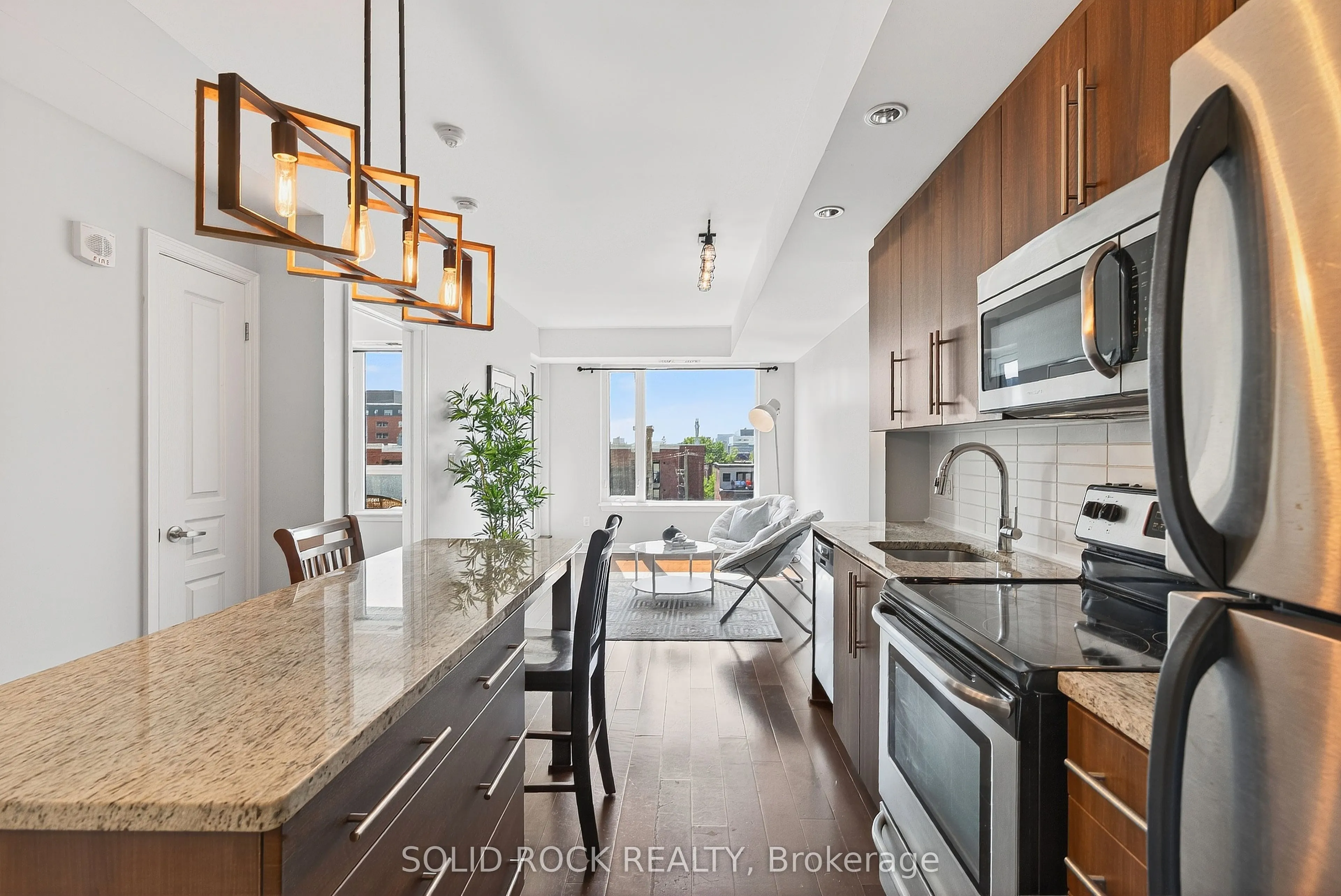 238 Besserer Street, #703