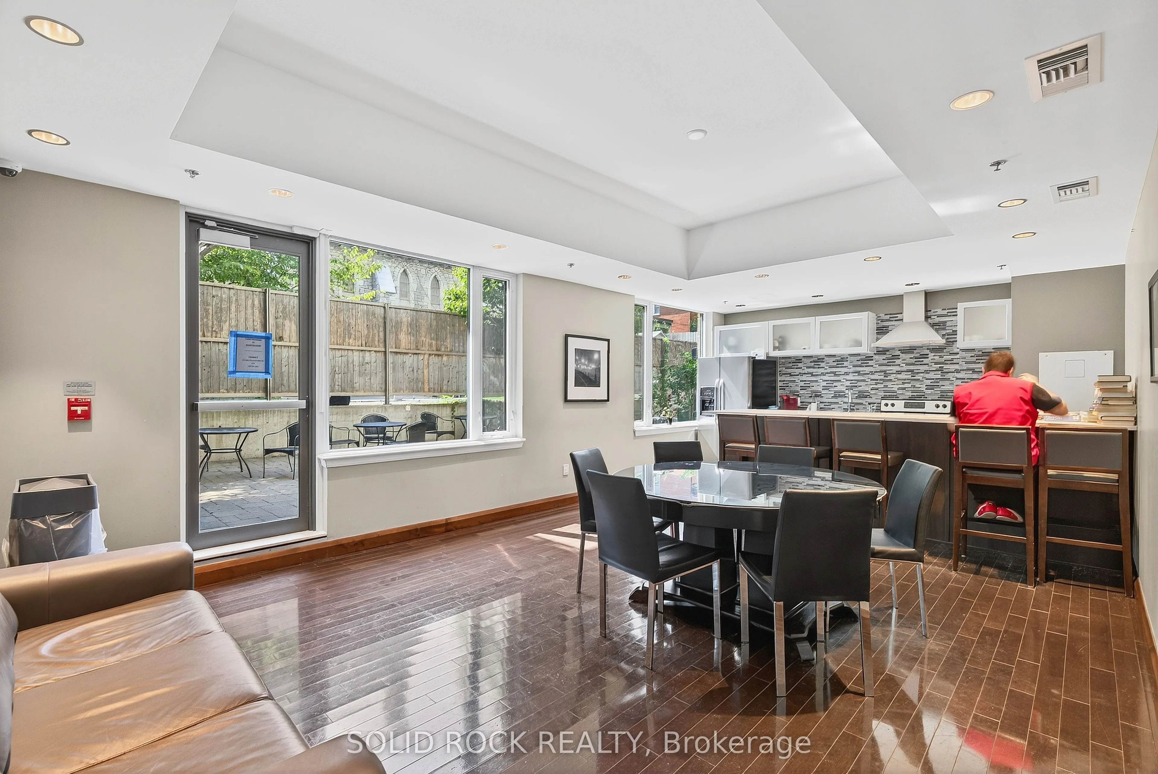 238 Besserer Street, #703