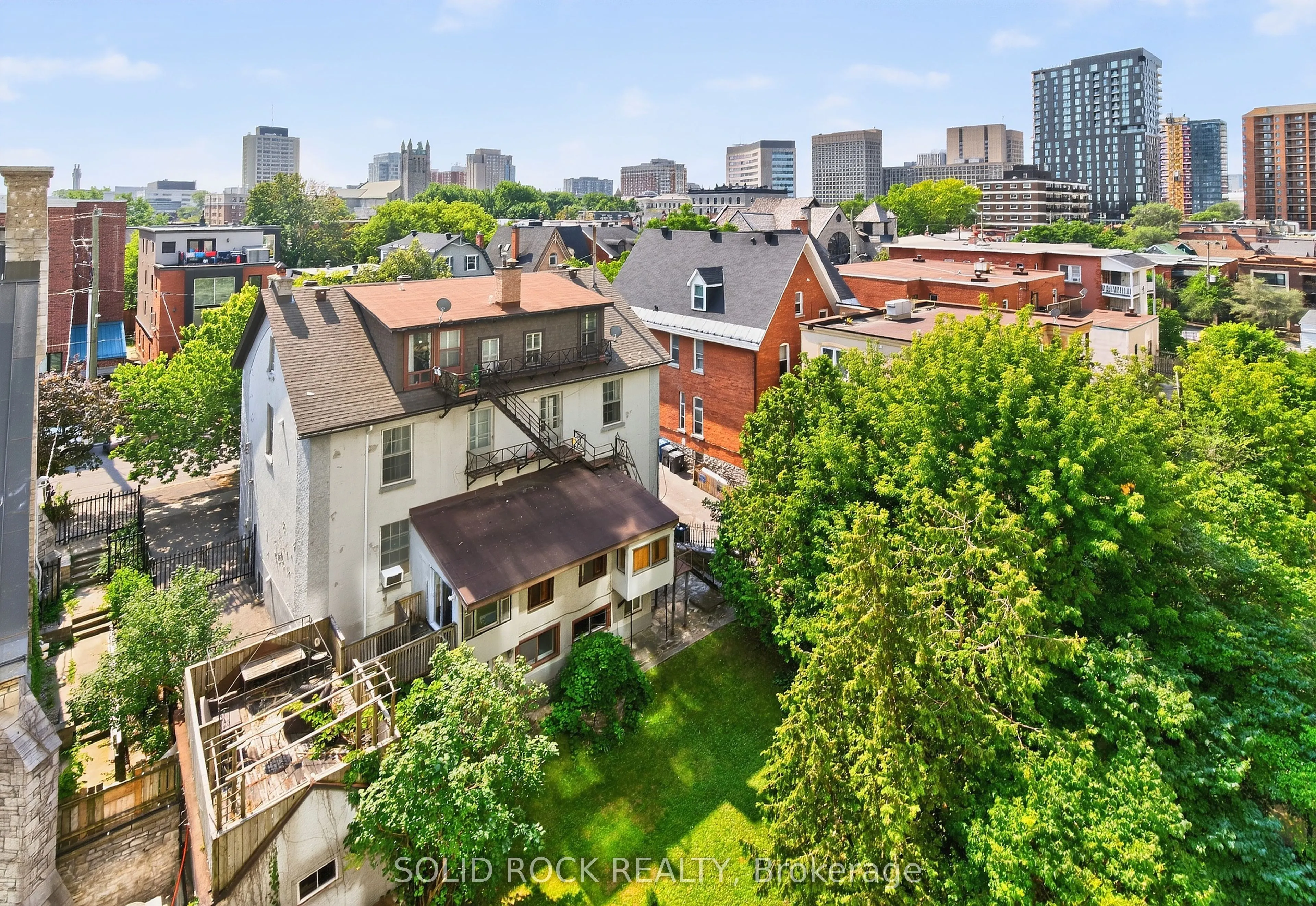 238 Besserer Street, #703