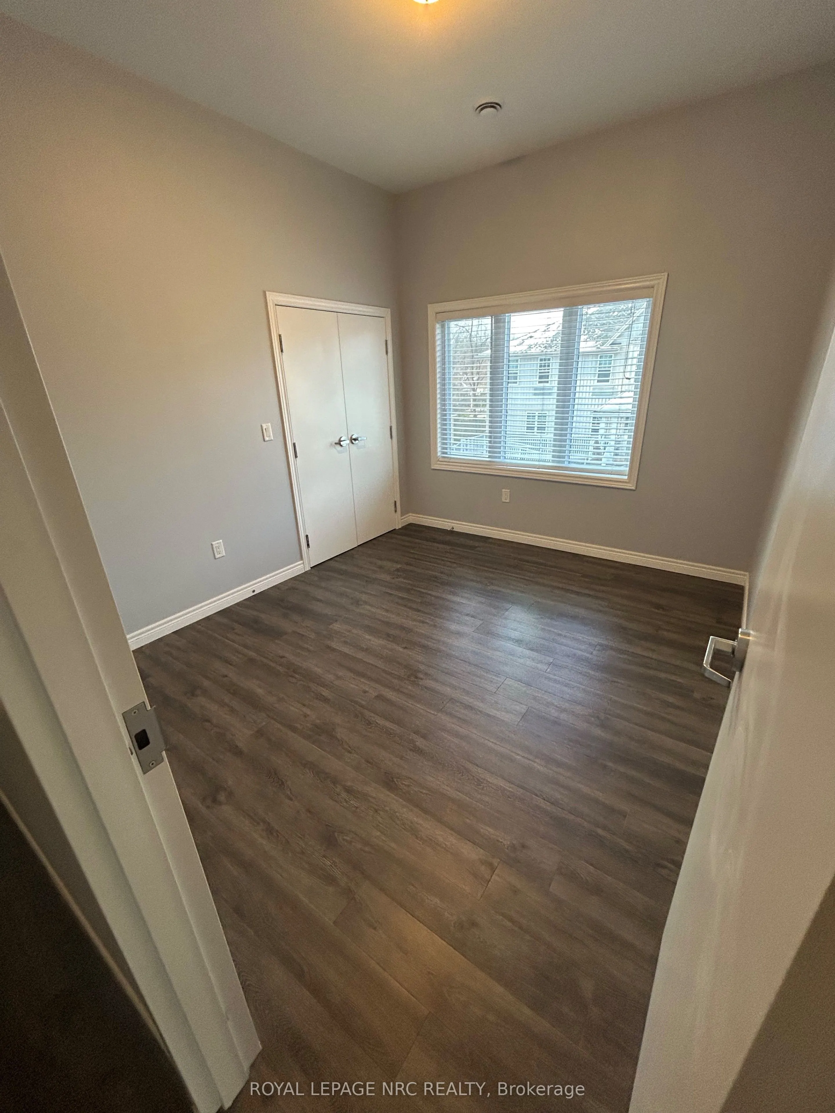 376 Mary Street, #2A