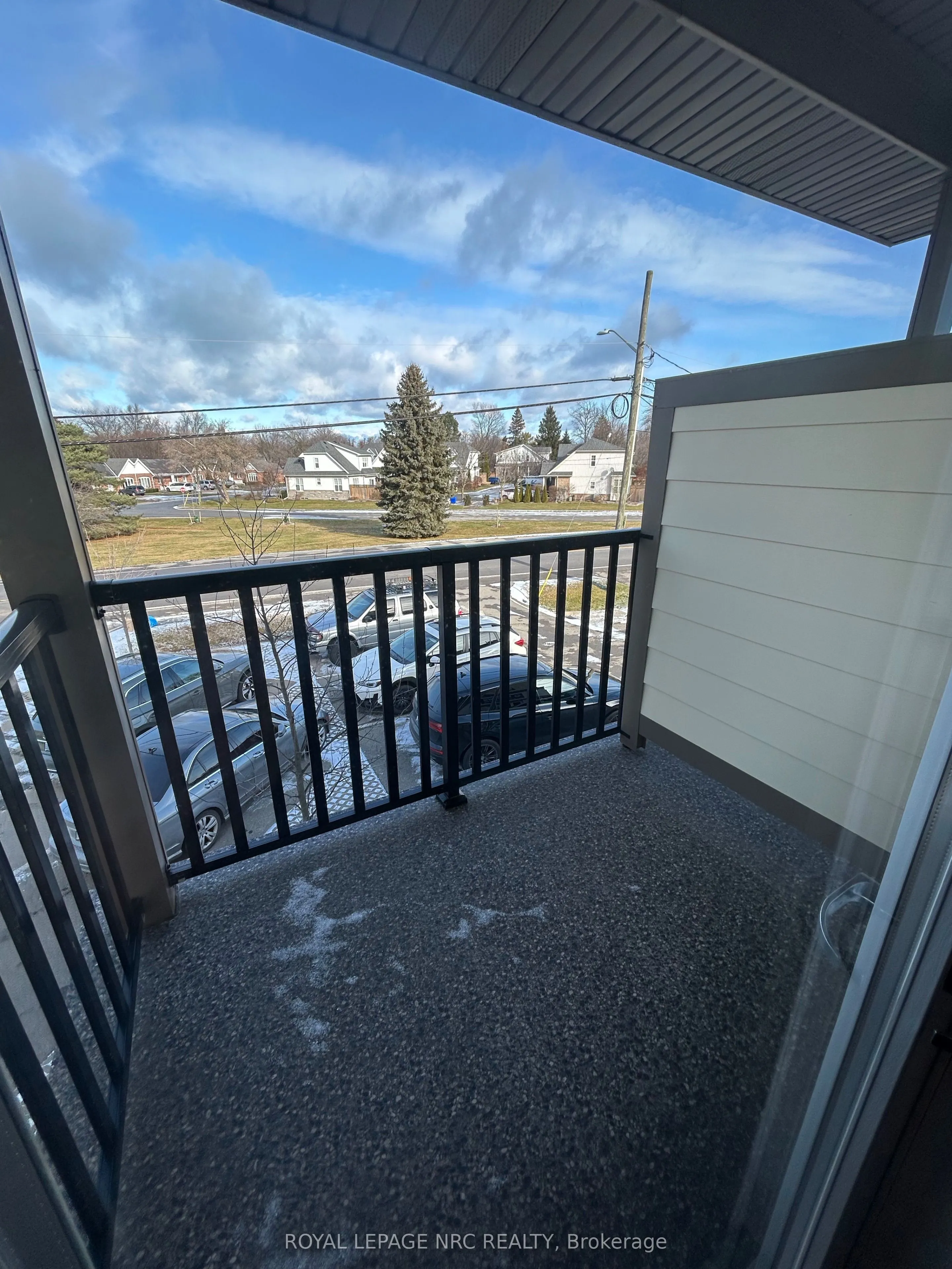376 Mary Street, #2A