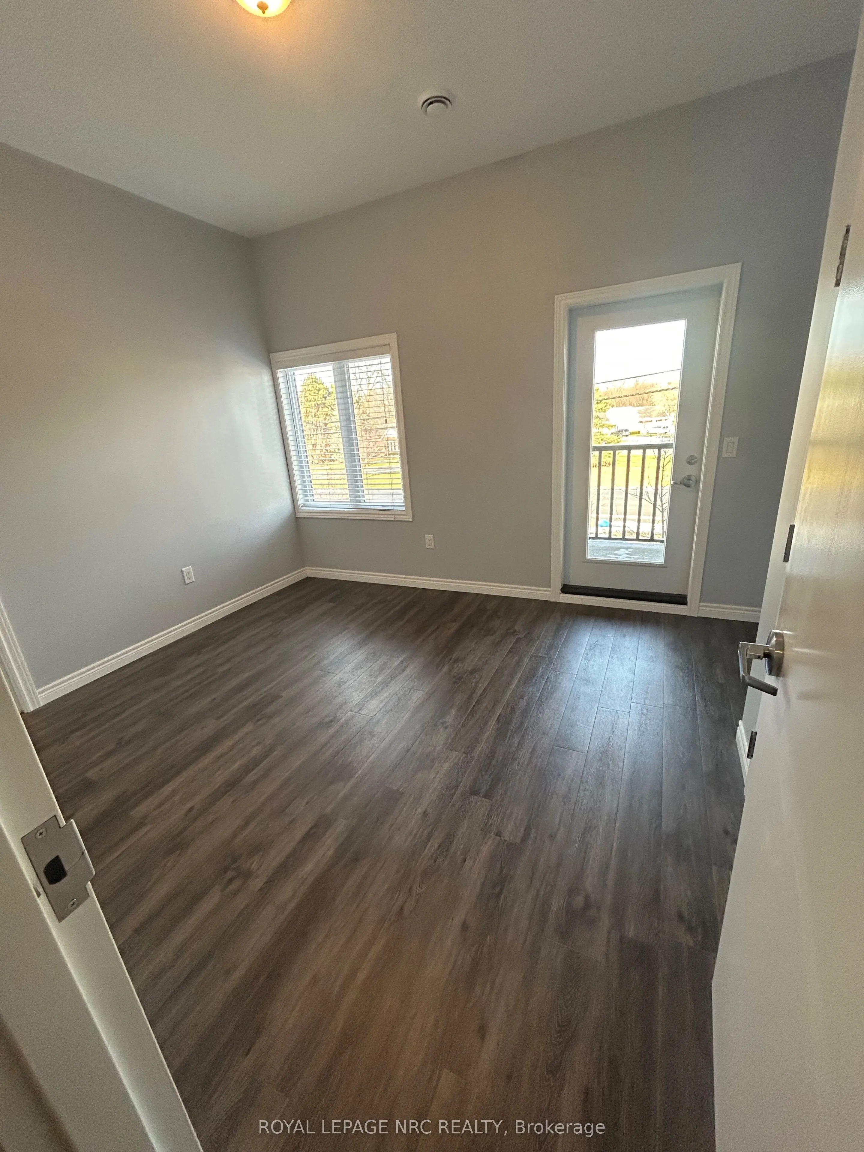 376 Mary Street, #2A