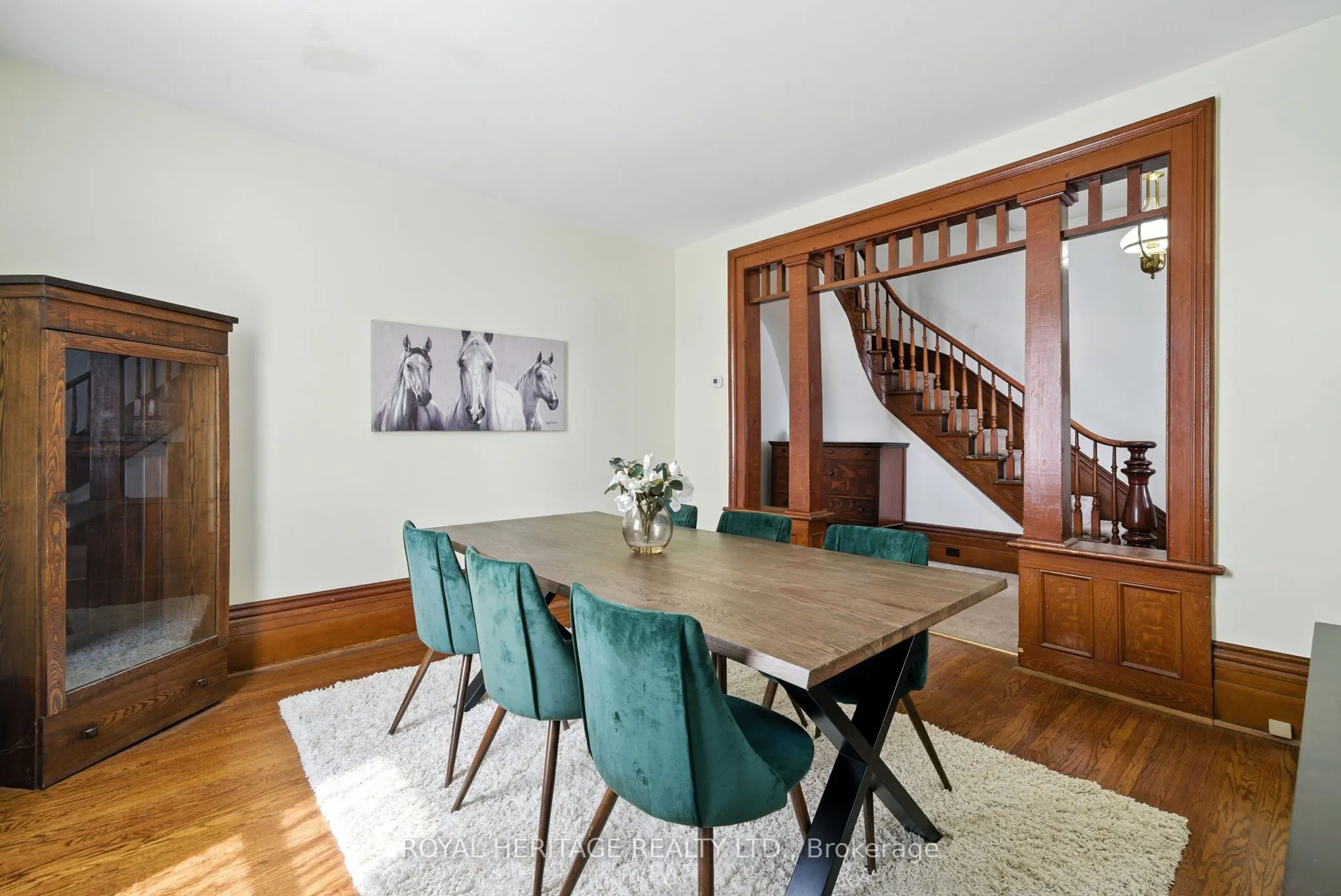 60 Booth Street S