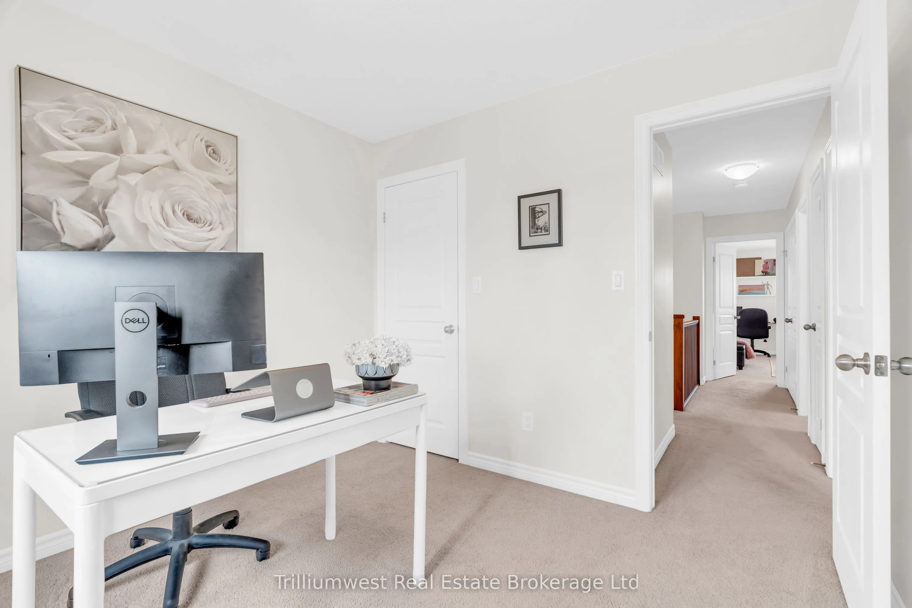 210 Couling Crescent