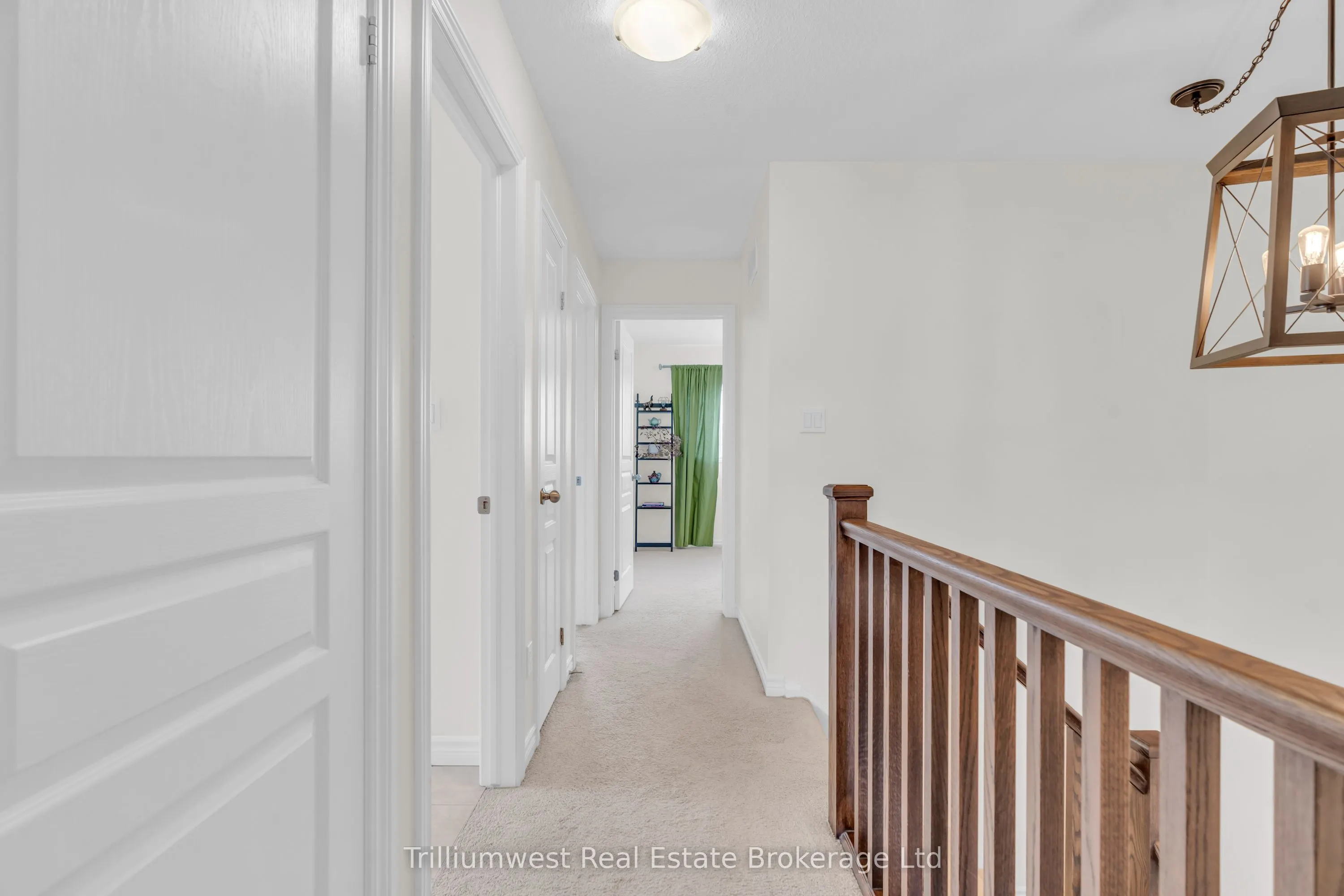 210 Couling Crescent