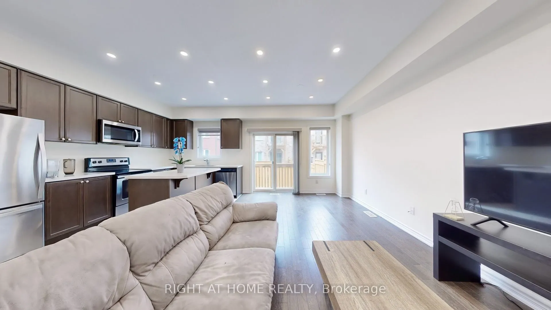 124 Mosaic Drive