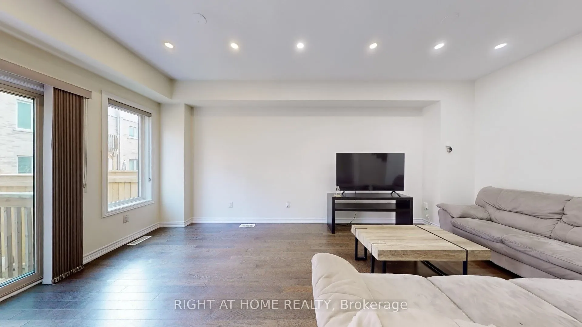 124 Mosaic Drive