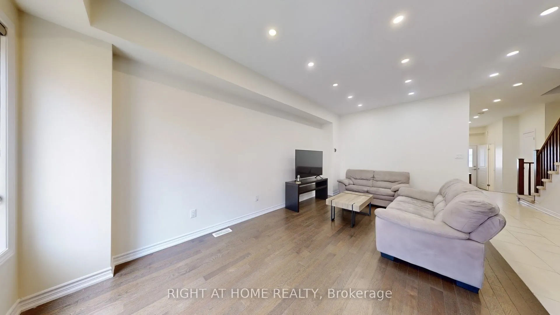 124 Mosaic Drive