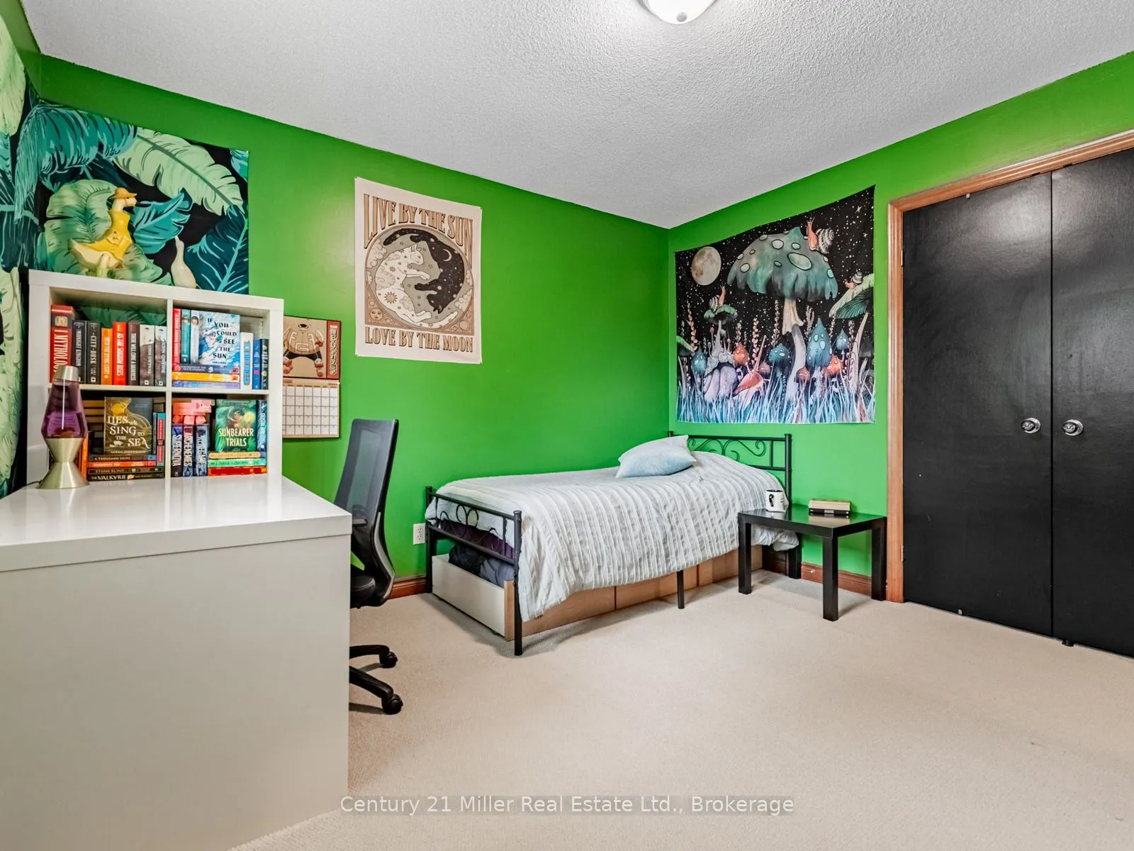 181 Meadowbrook Drive