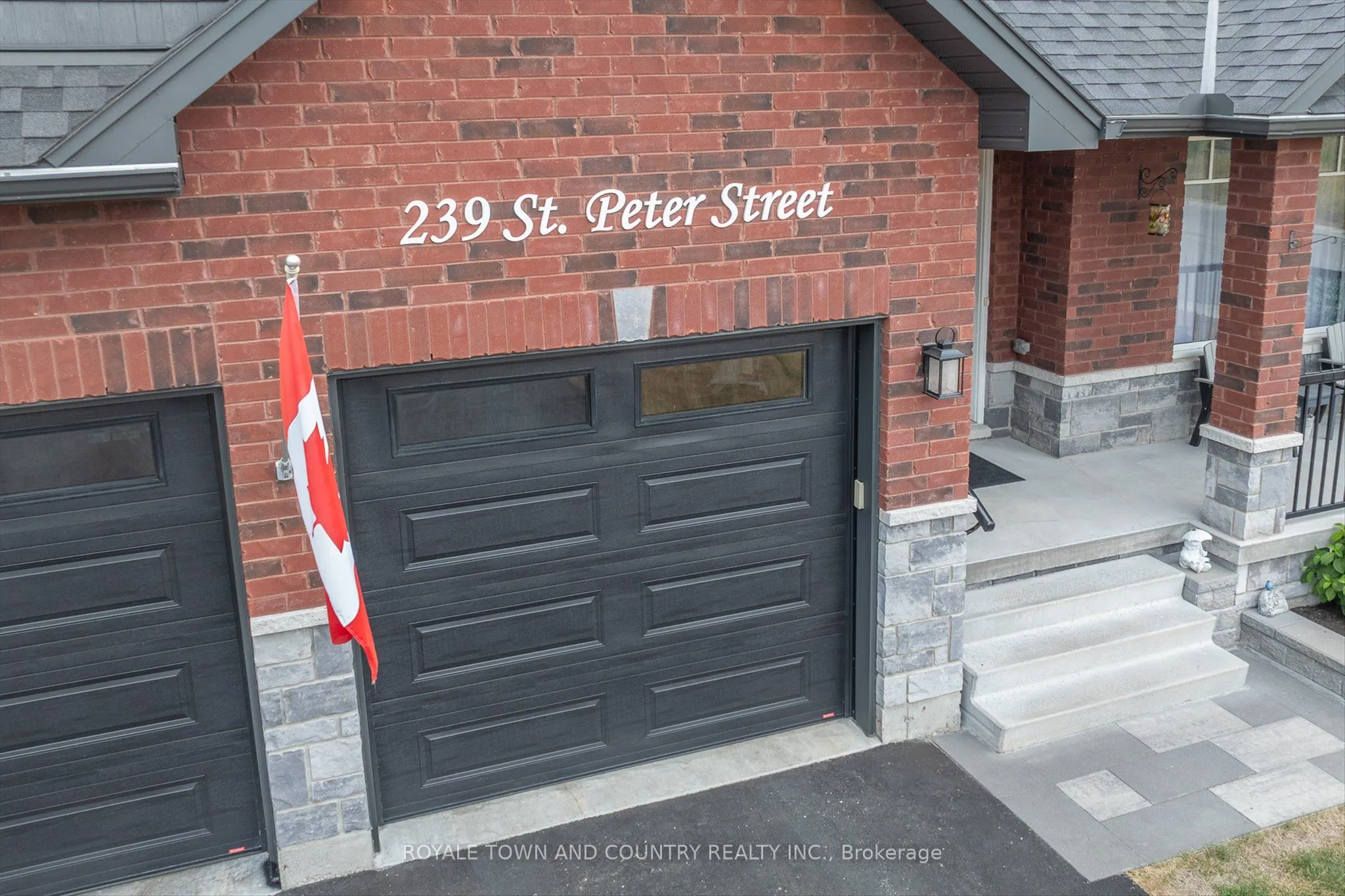 239 ST.PETER Street