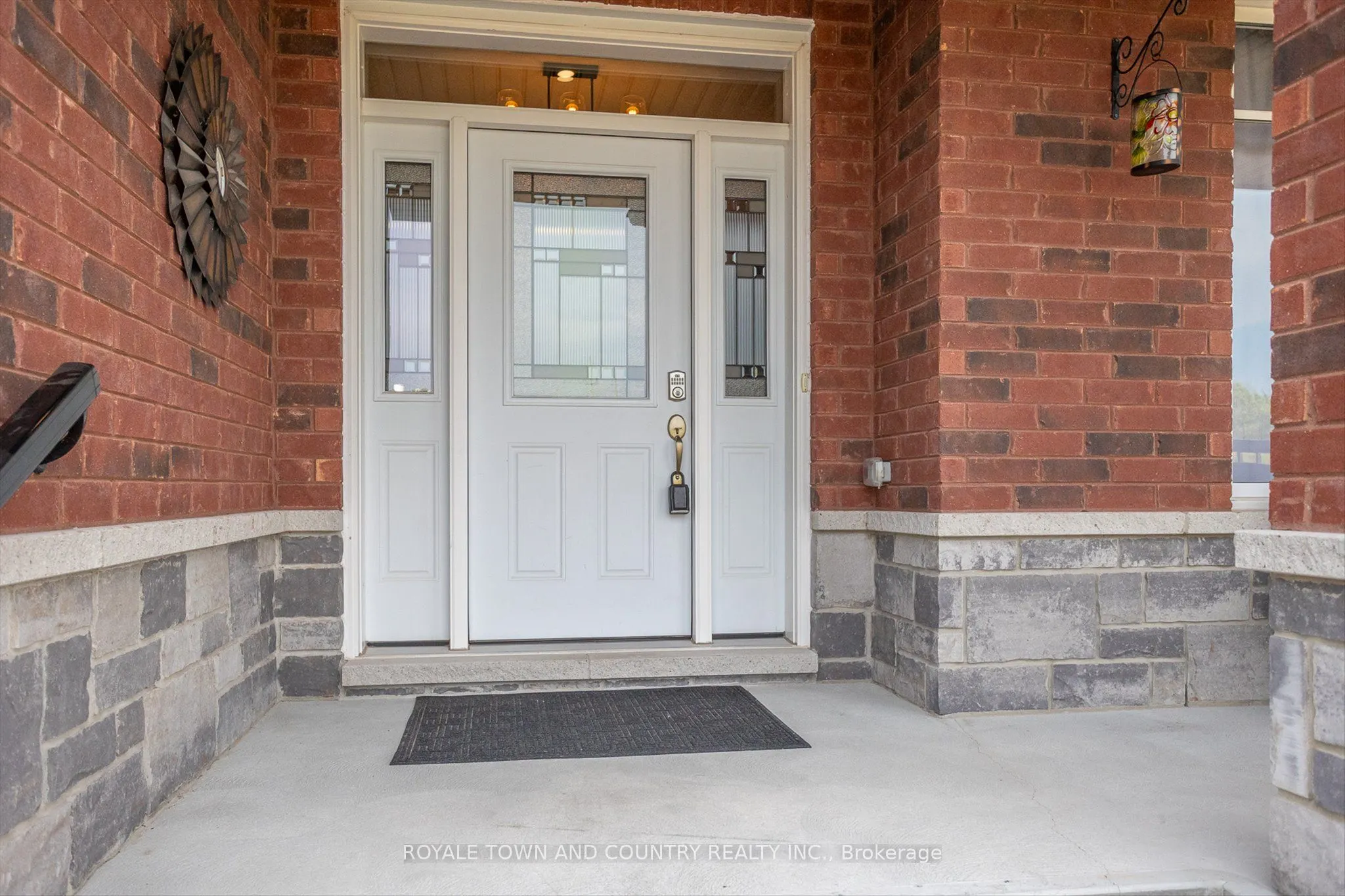 239 ST.PETER Street