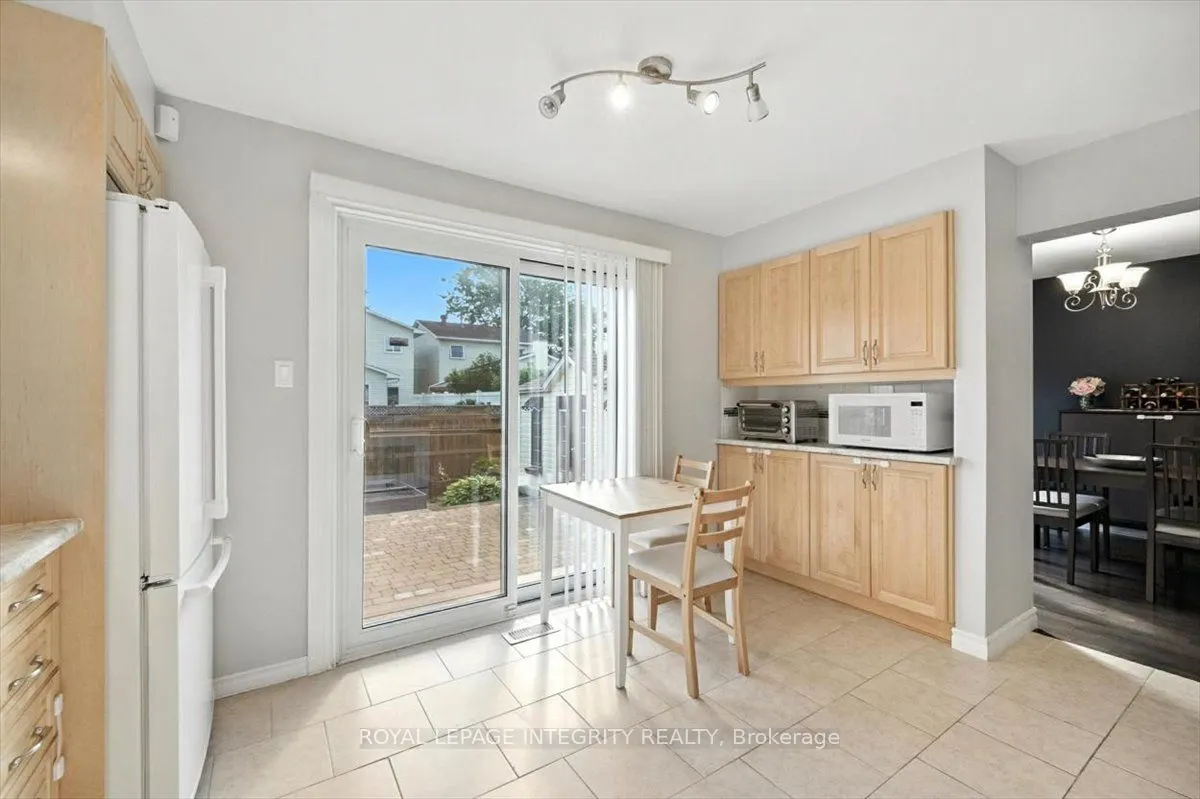 1097 Moselle Crescent