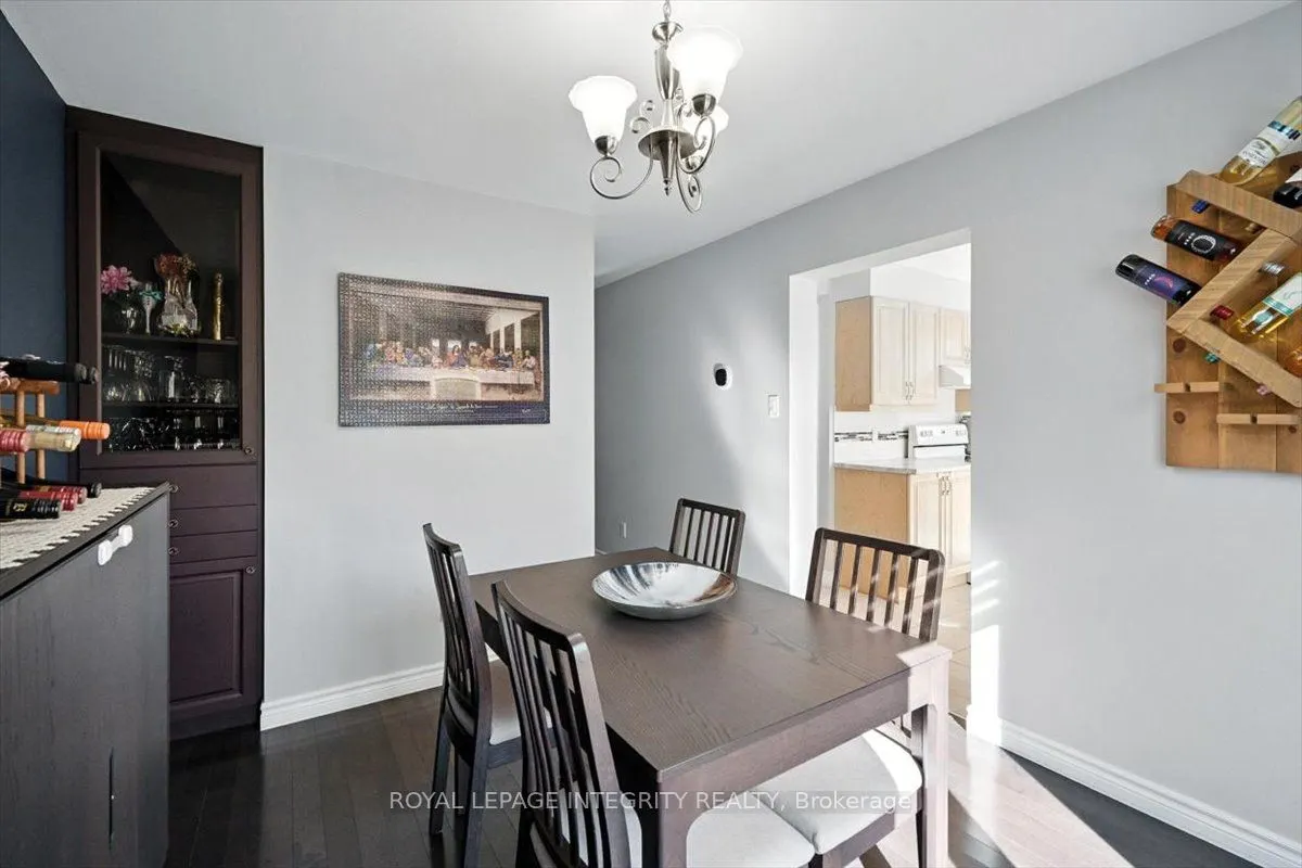 1097 Moselle Crescent