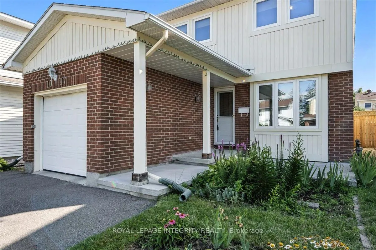 1097 Moselle Crescent