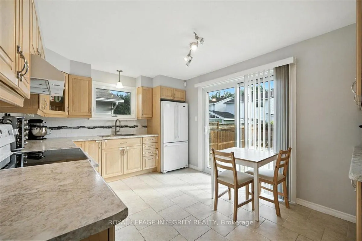 1097 Moselle Crescent