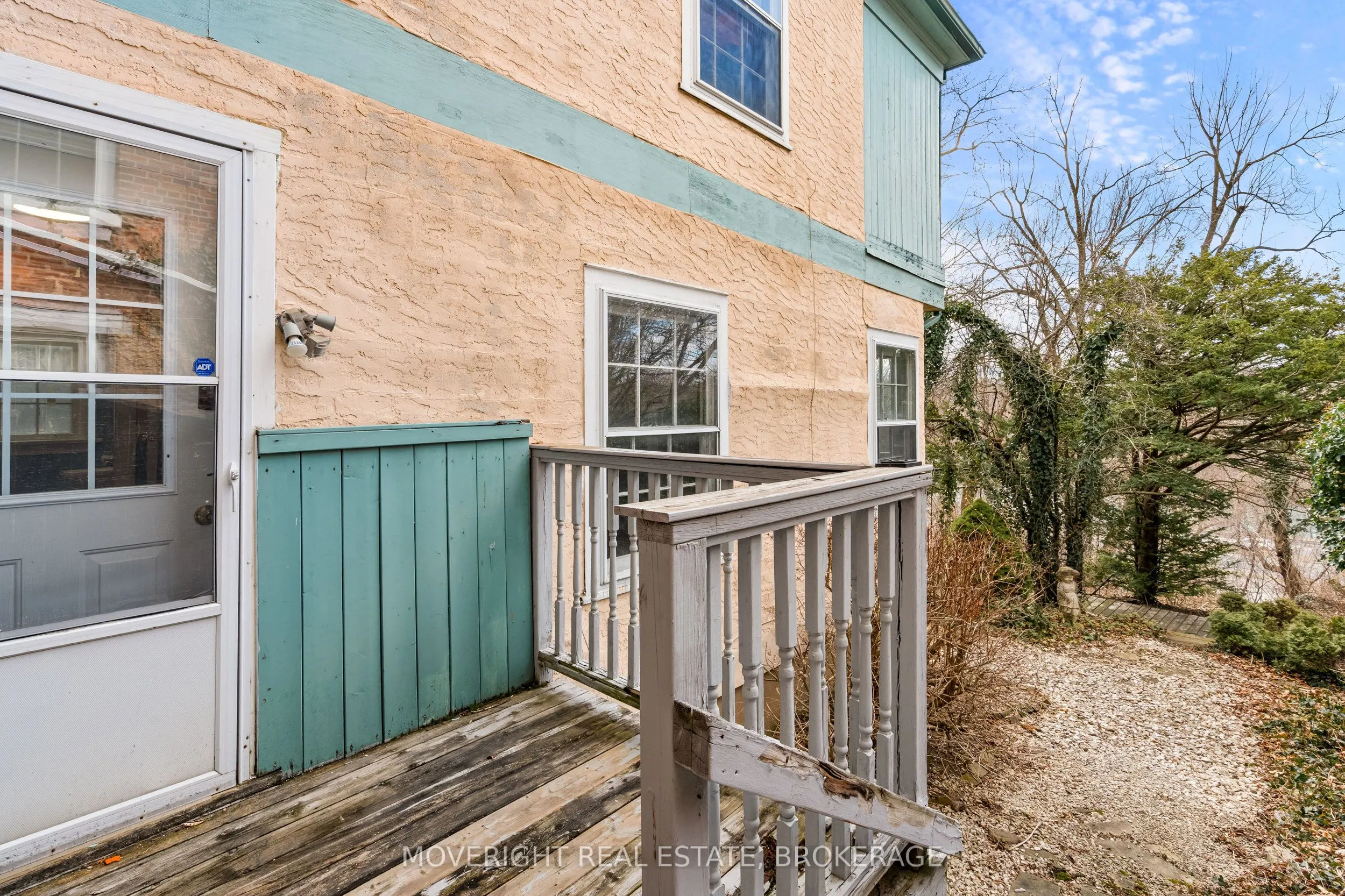31 Yates Street