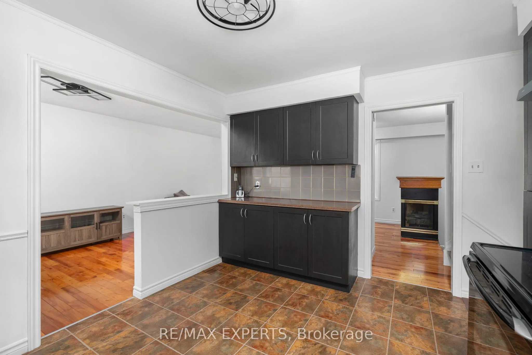 20 MICHAEL Place