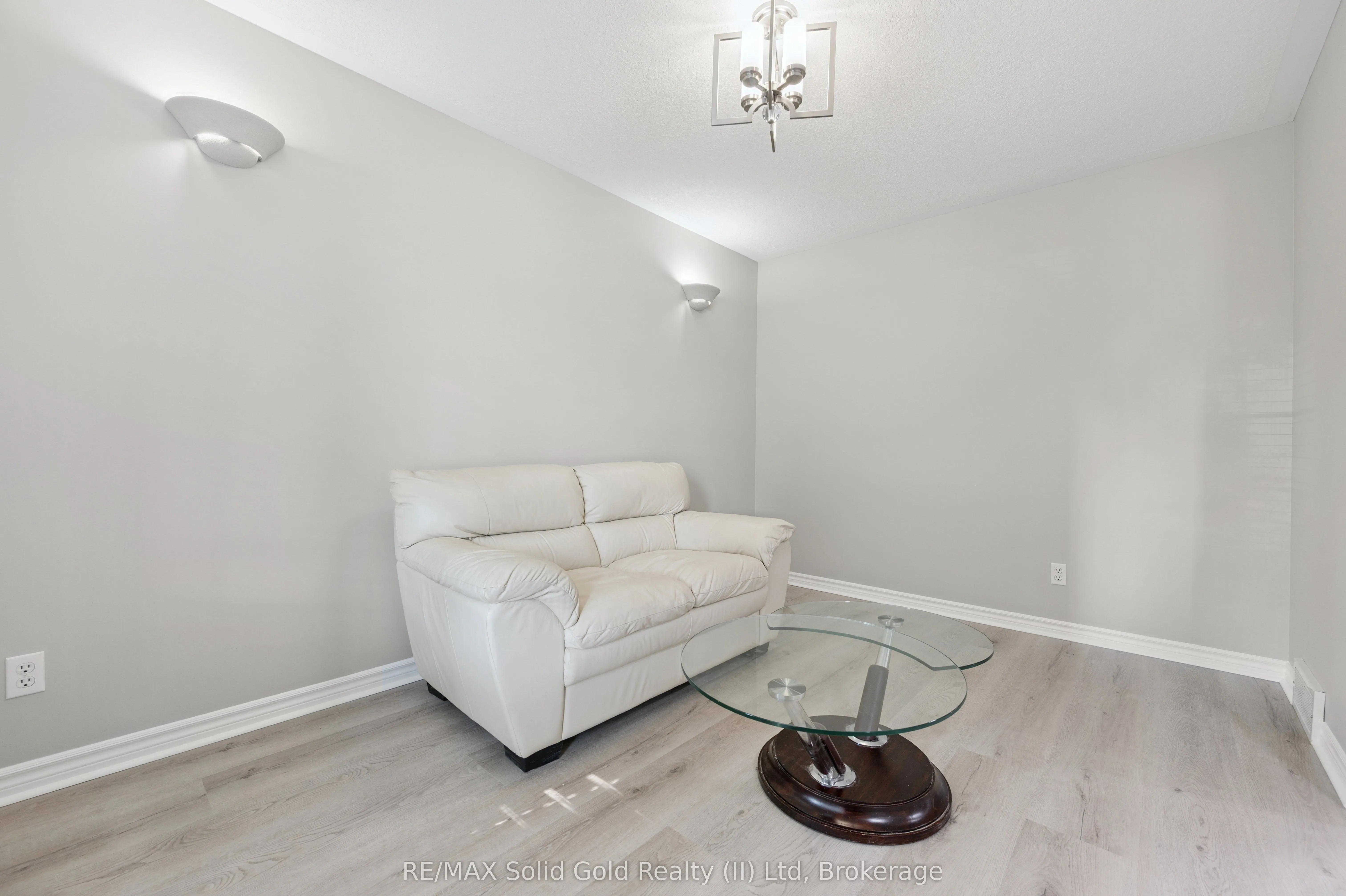 497 Brentcliffe Drive