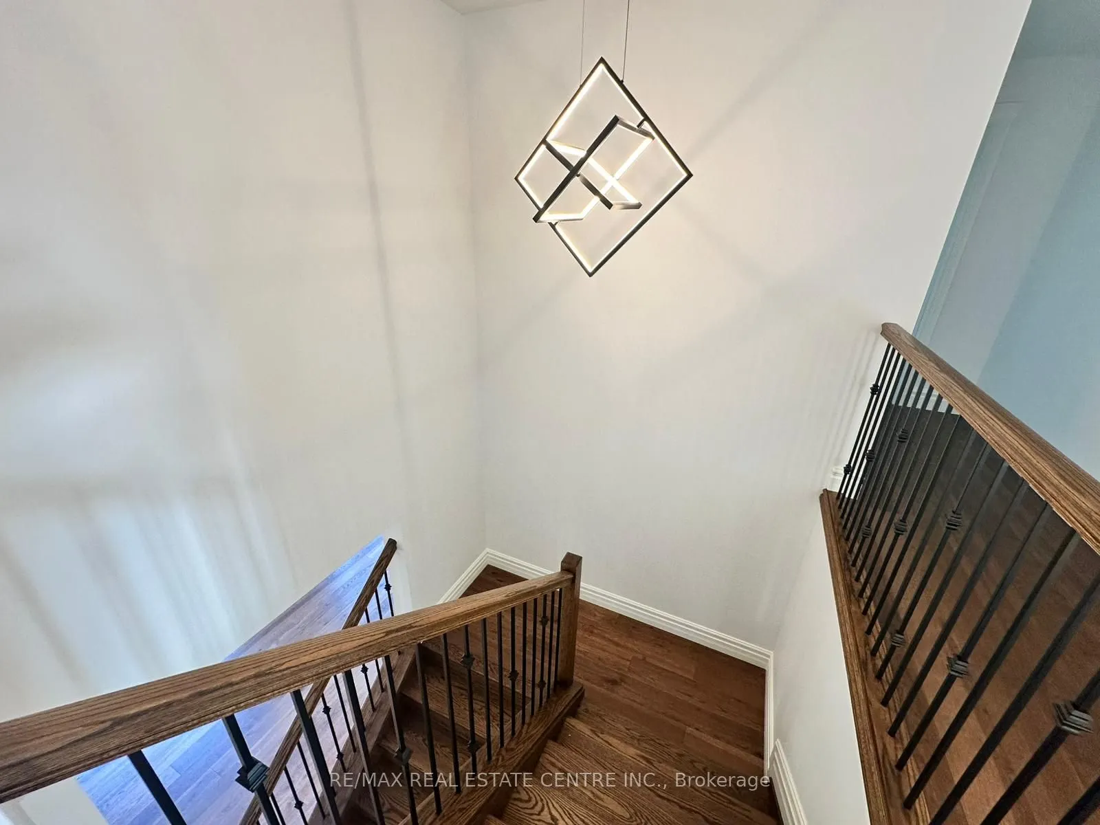 474 Marla Crescent