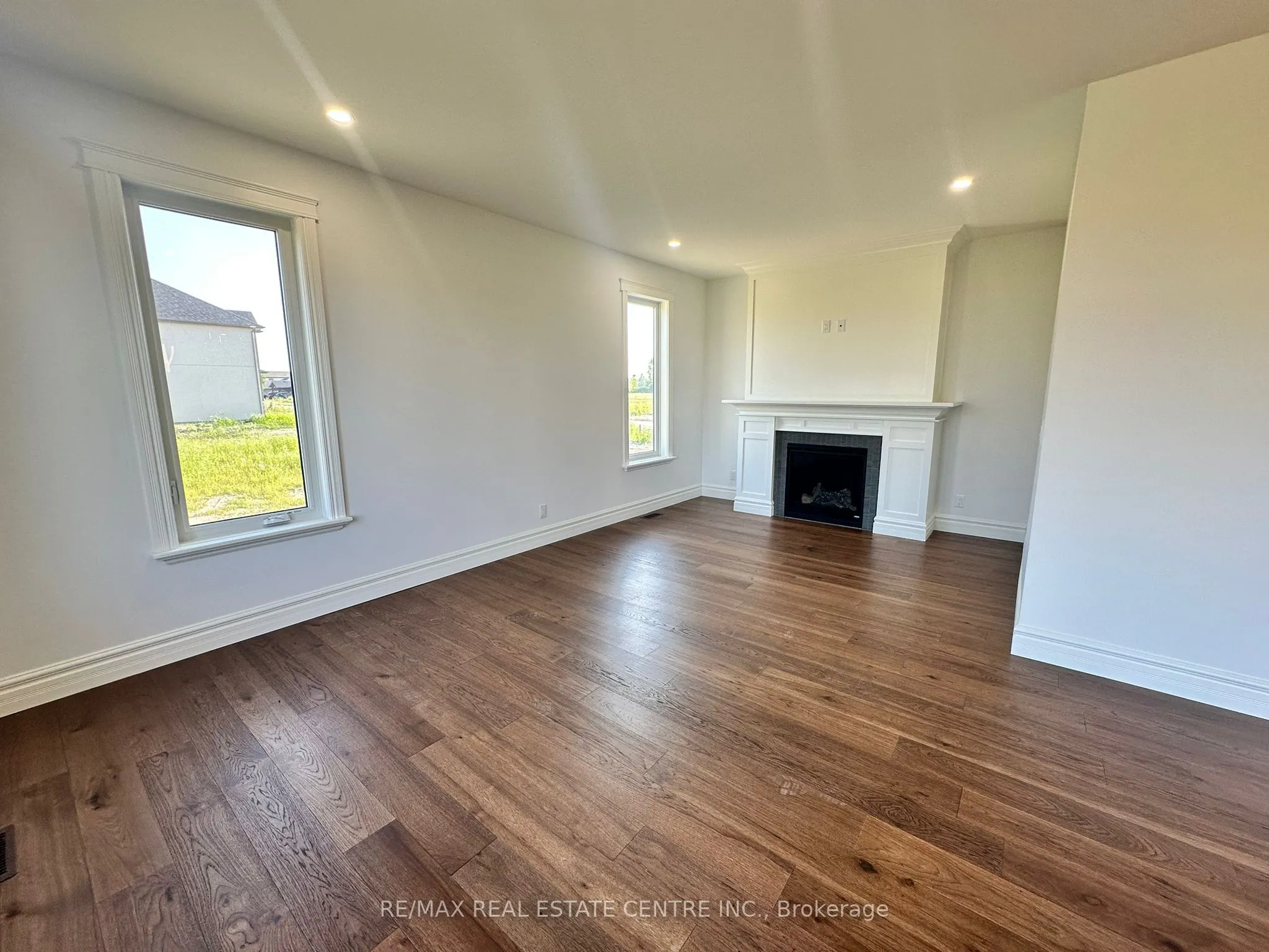 474 Marla Crescent