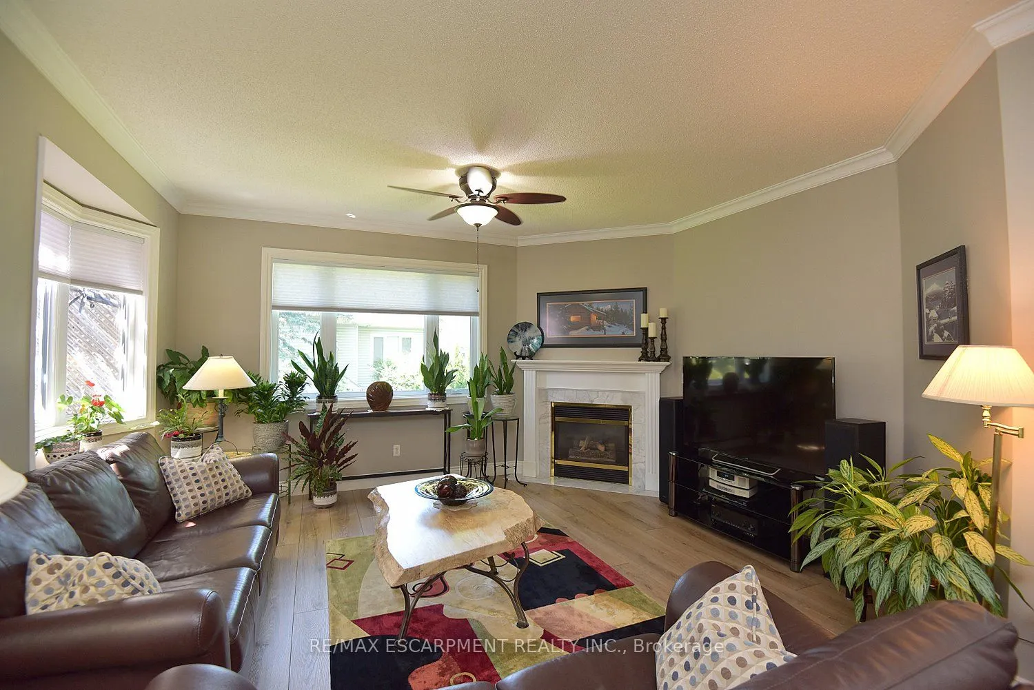 241 SILVERBIRCH Boulevard, #32