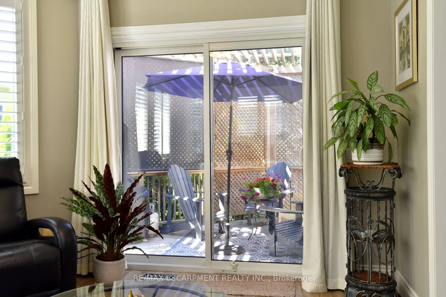 241 SILVERBIRCH Boulevard, #32