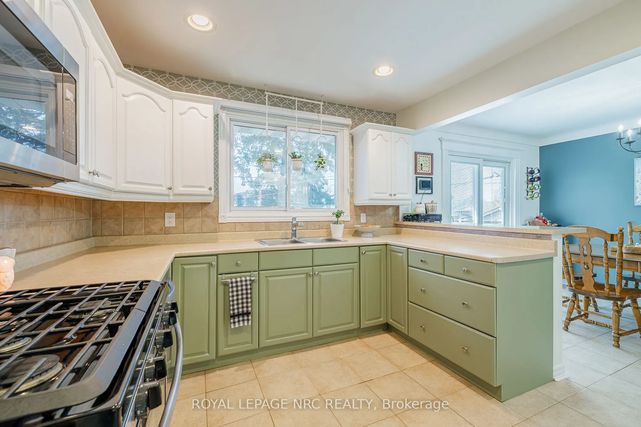 33 Idylwood Road