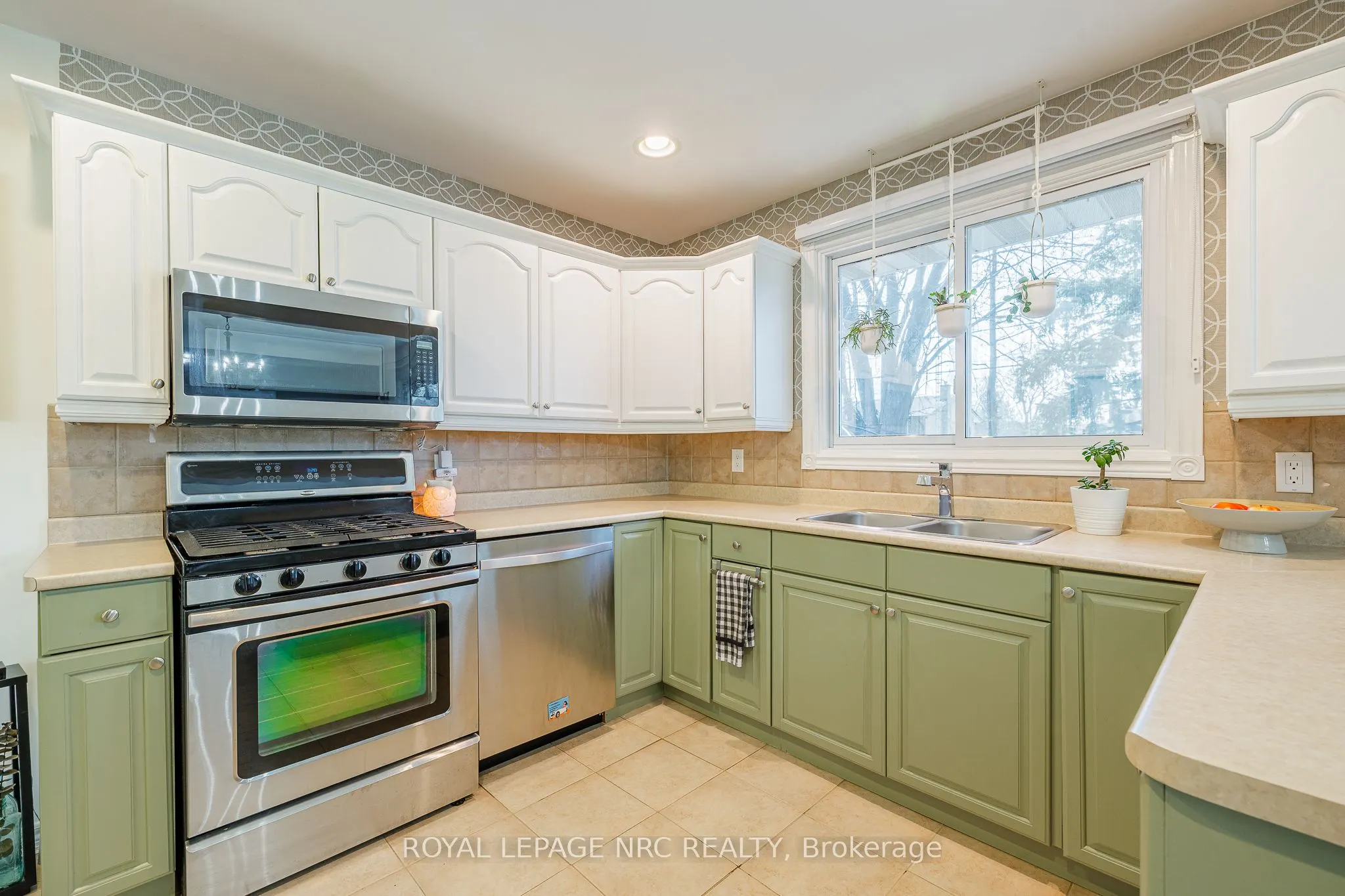 33 Idylwood Road