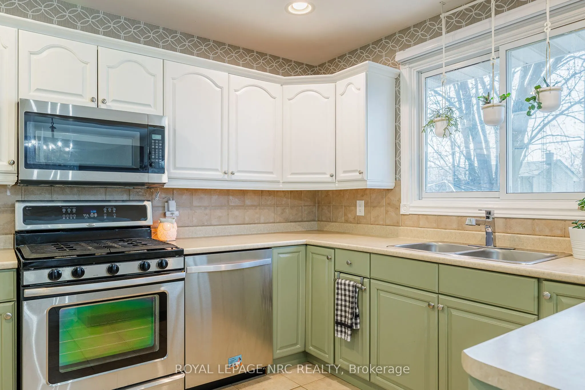 33 Idylwood Road