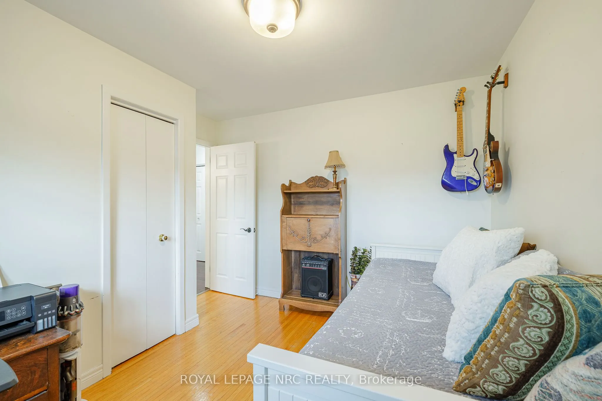 33 Idylwood Road