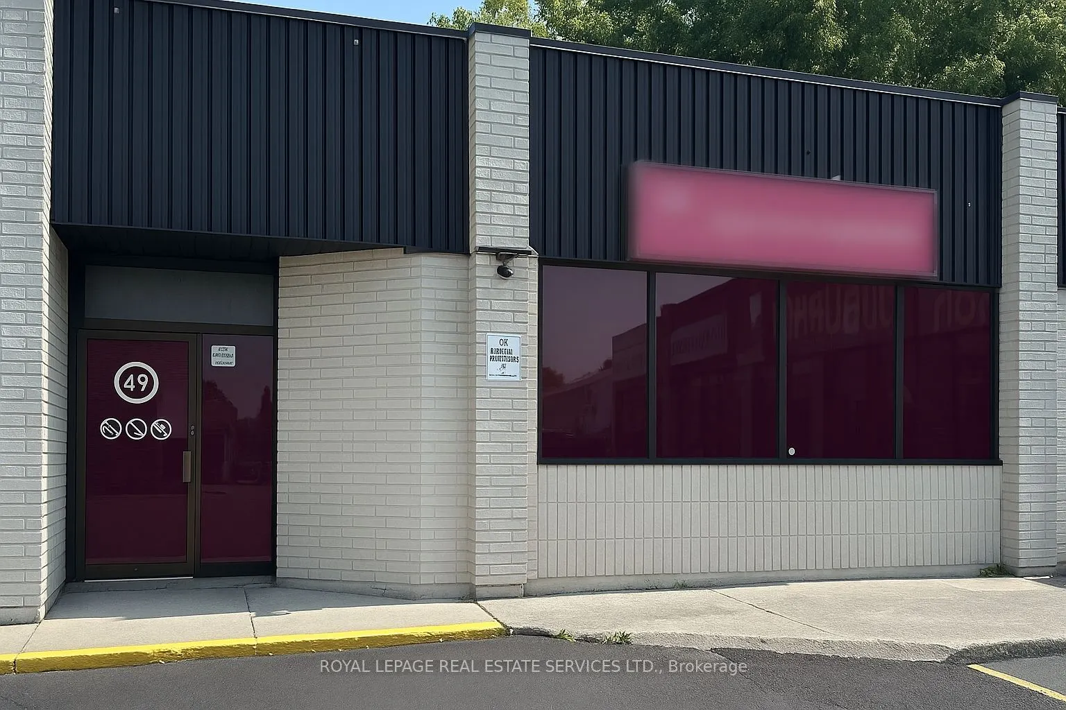 257 Dundas Street E, #5