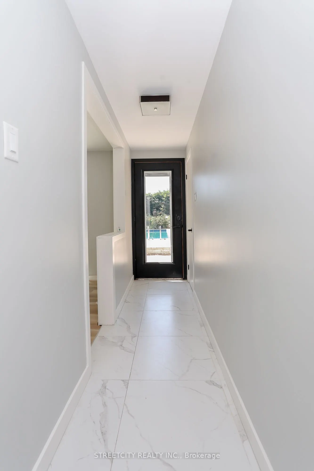 103 Friars Way