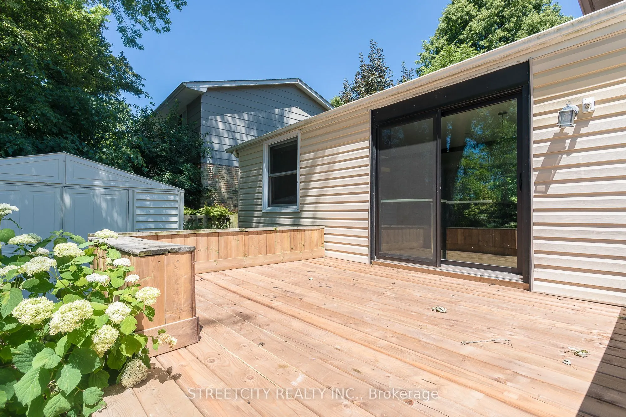 103 Friars Way