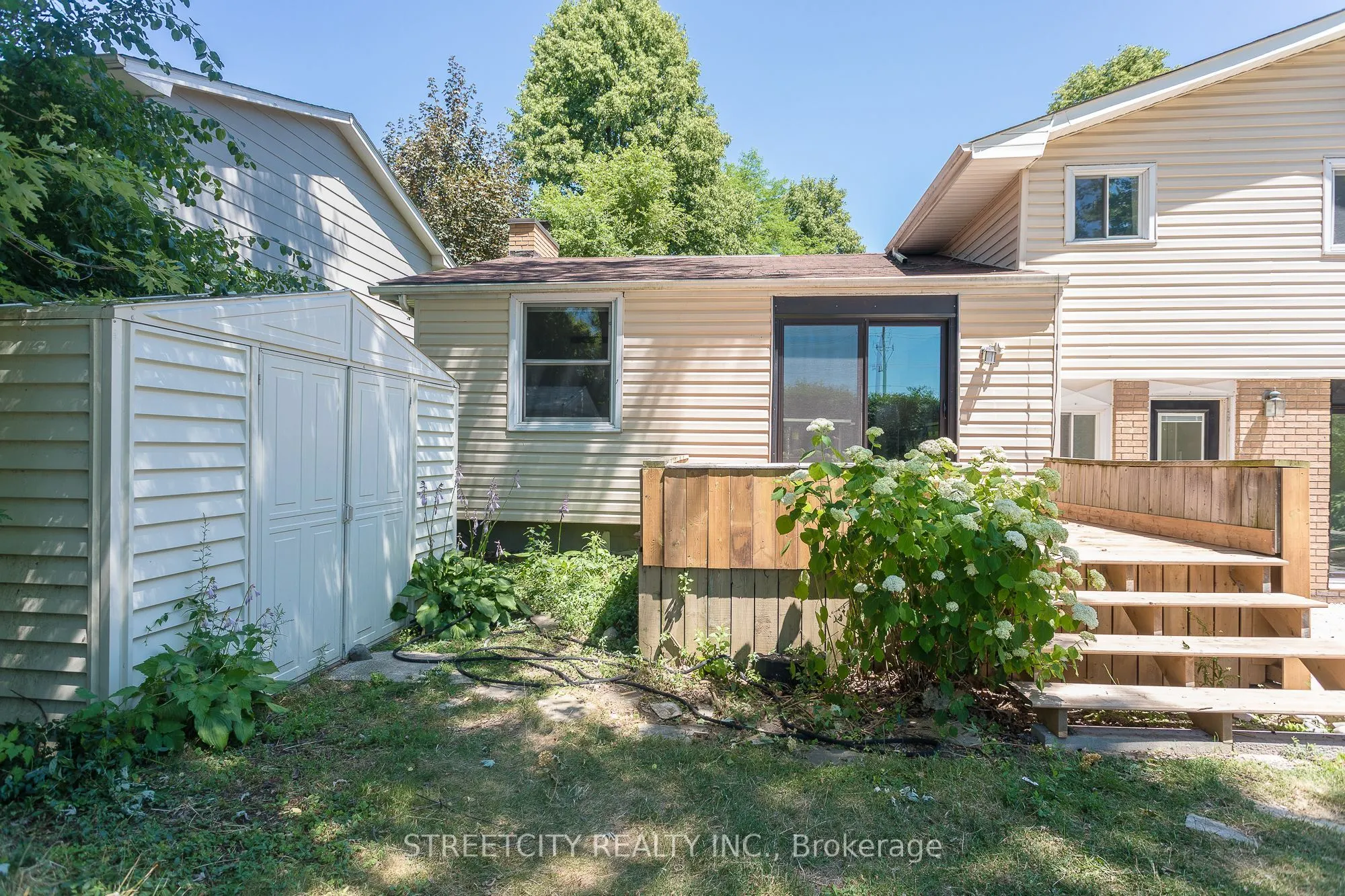 103 Friars Way