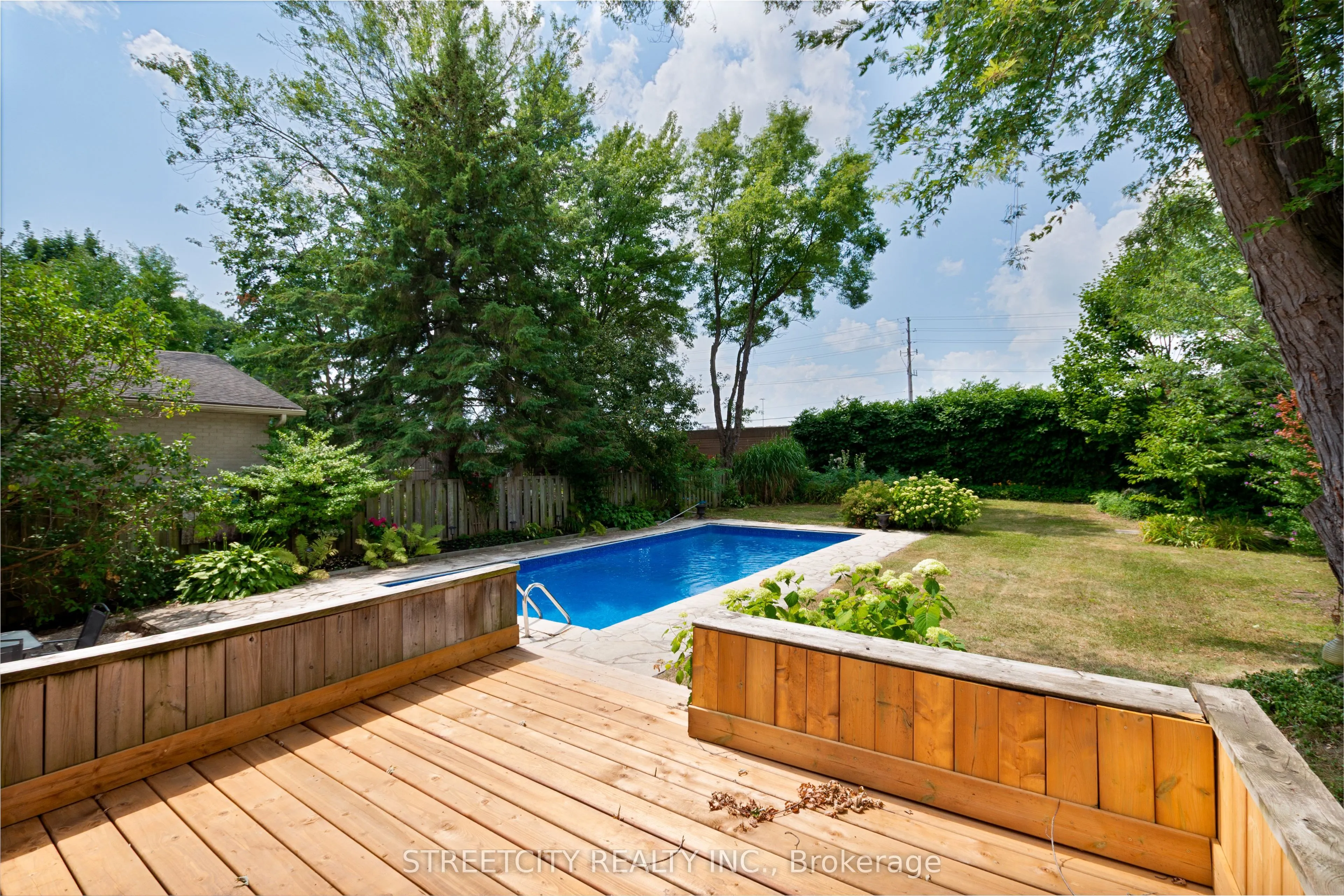 103 Friars Way
