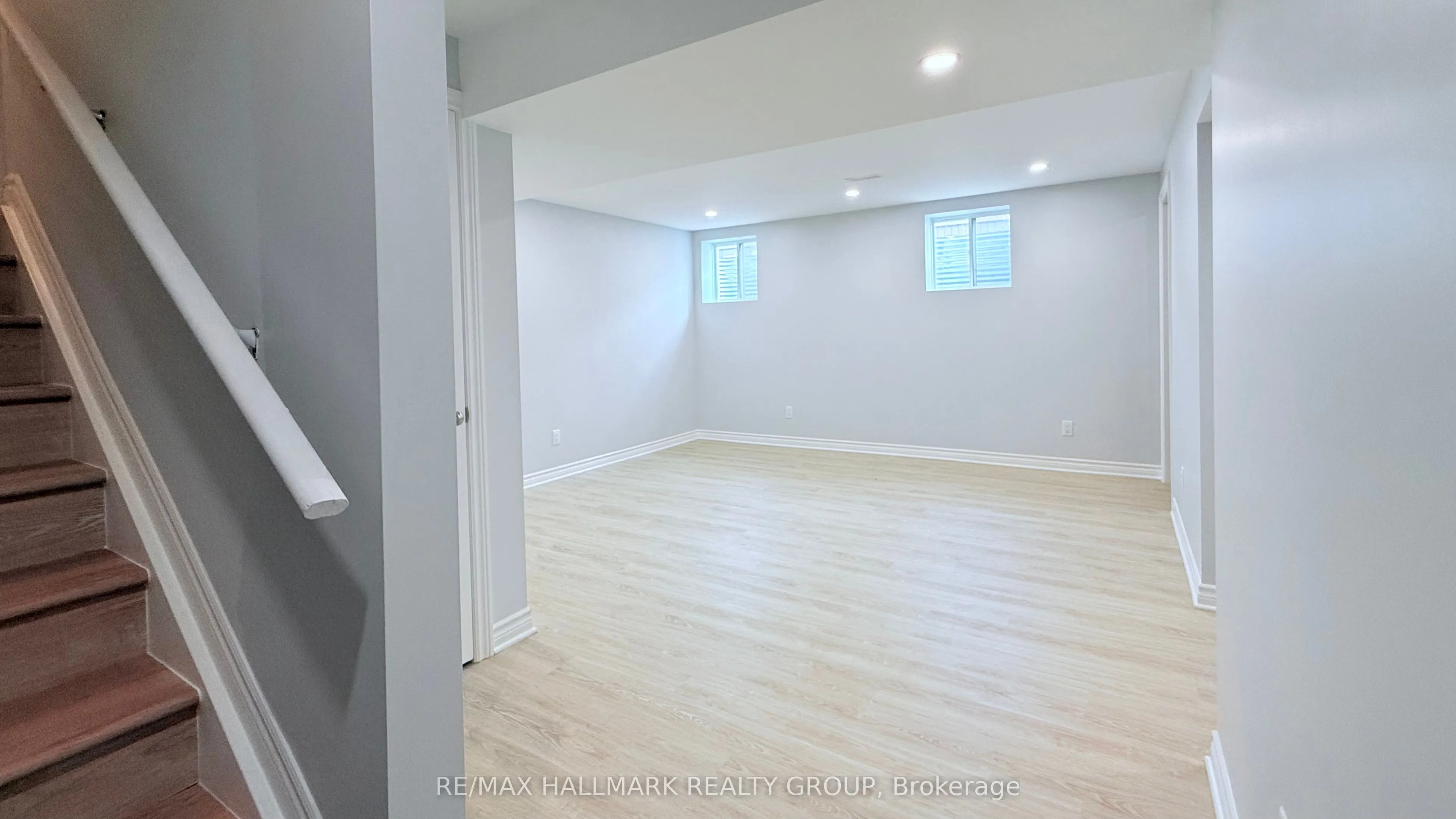 402 Edgevalley Court