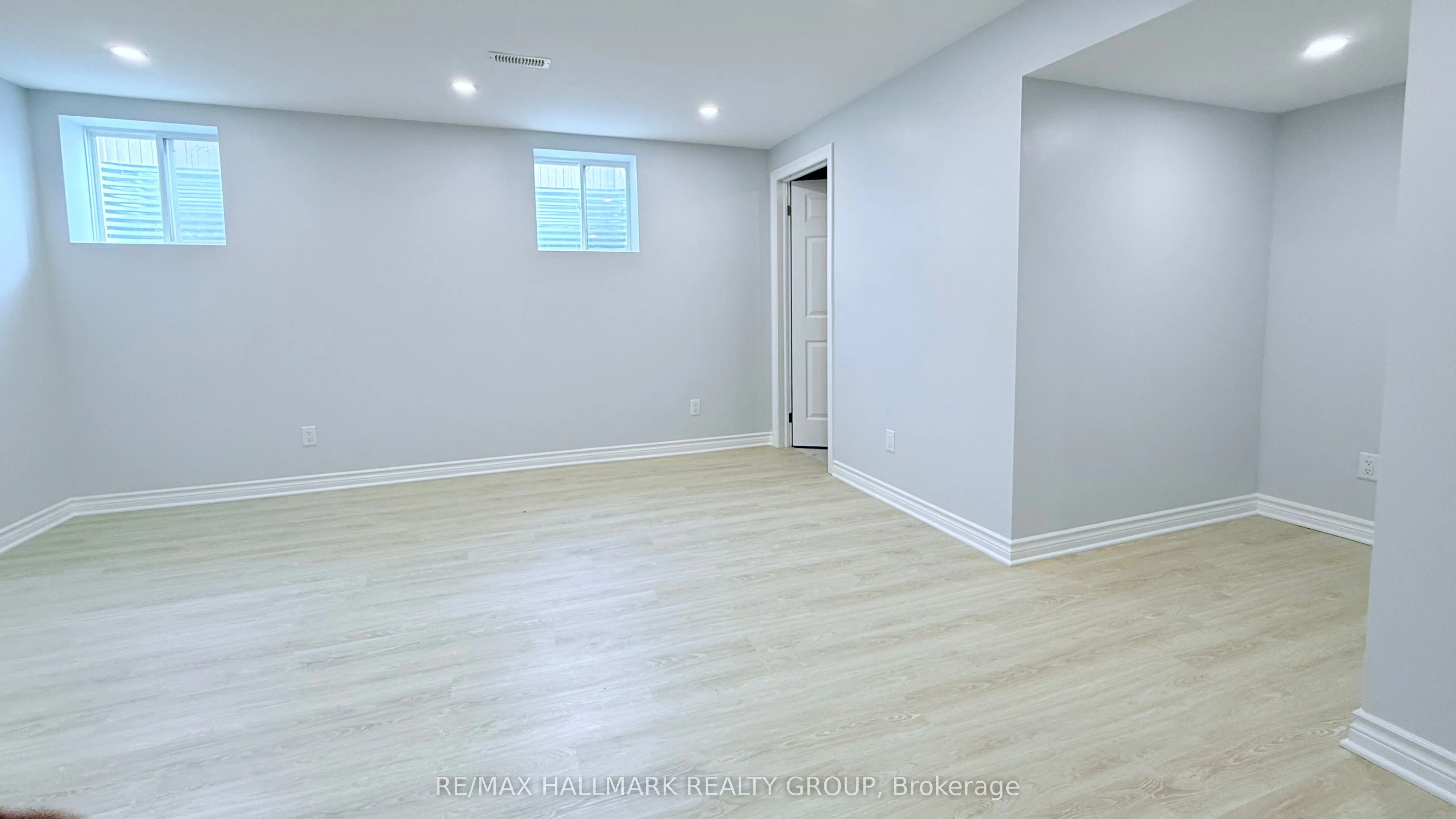 402 Edgevalley Court