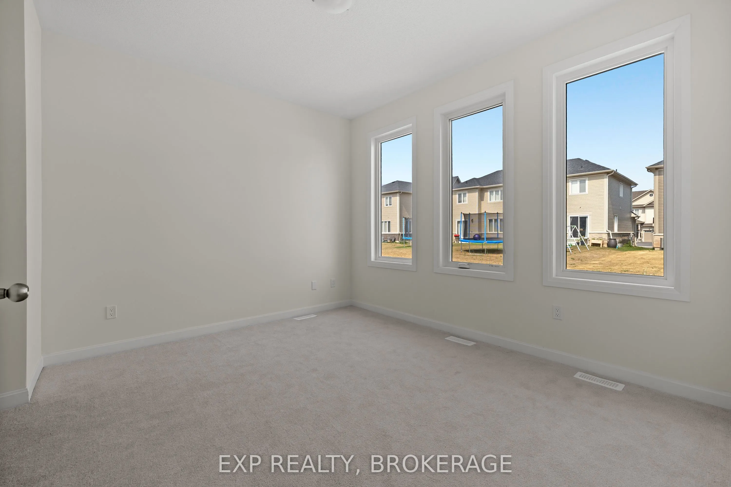 9 Golf Links Drive