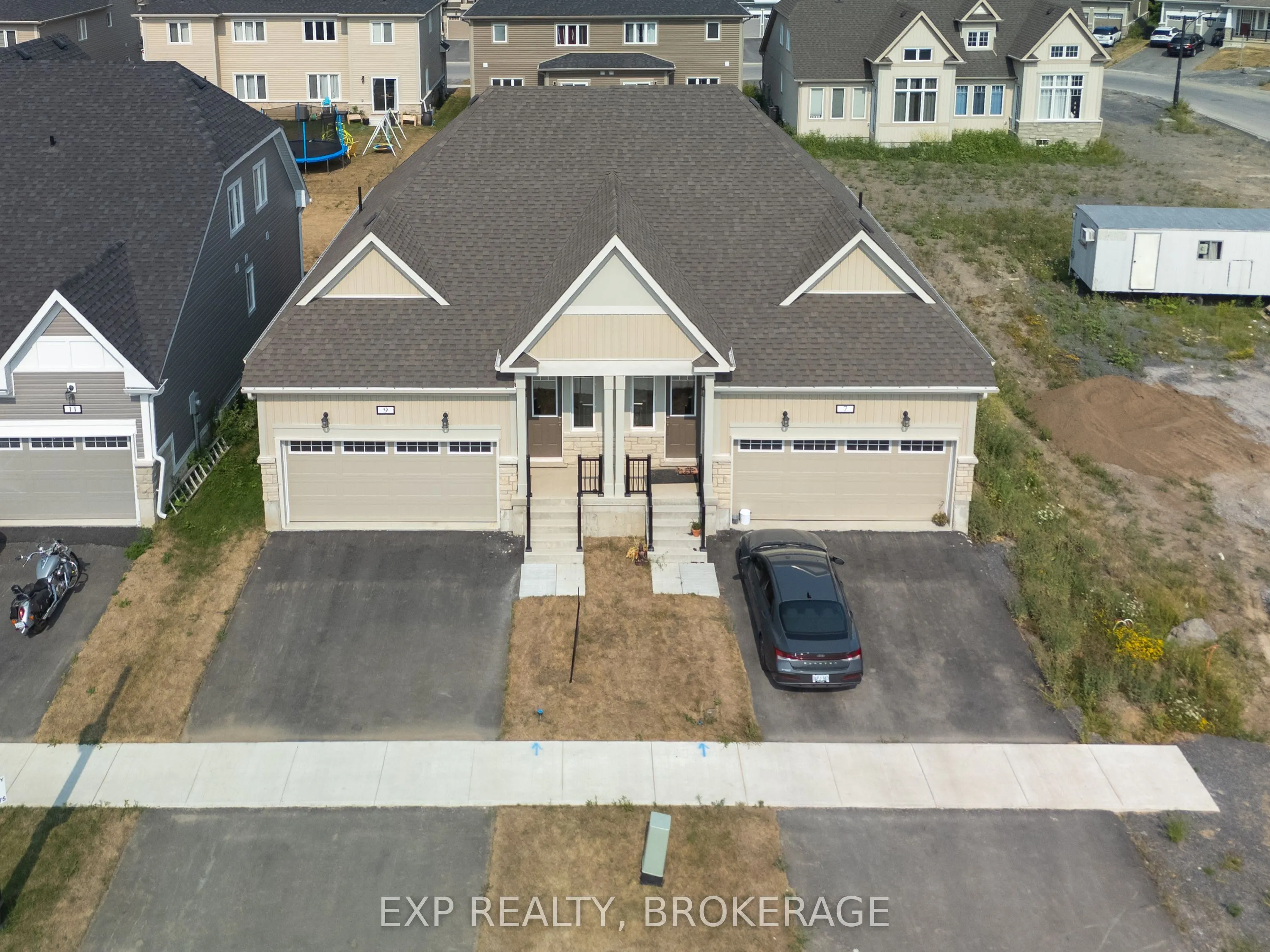 9 Golf Links Drive