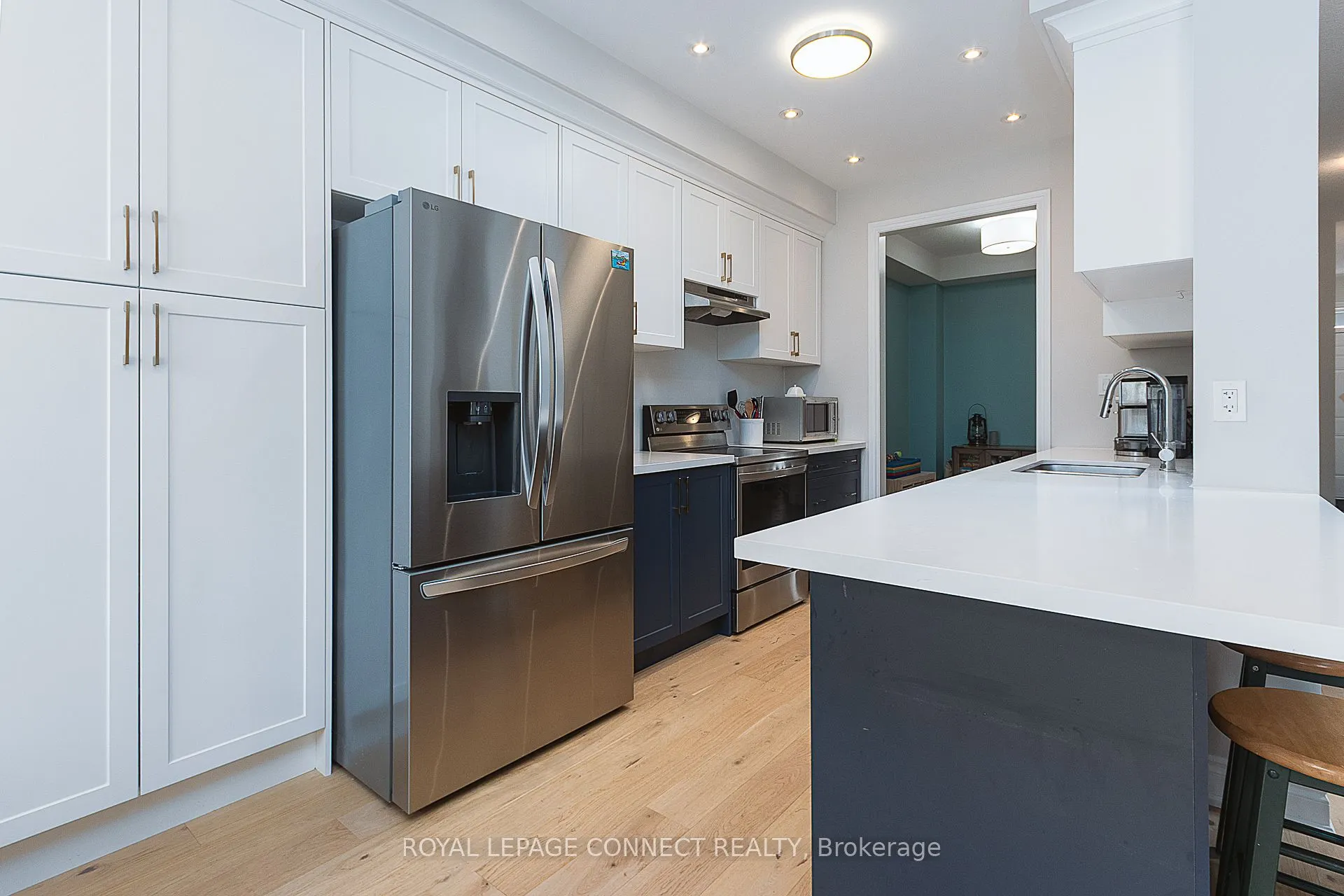 24 Coldbrook Drive