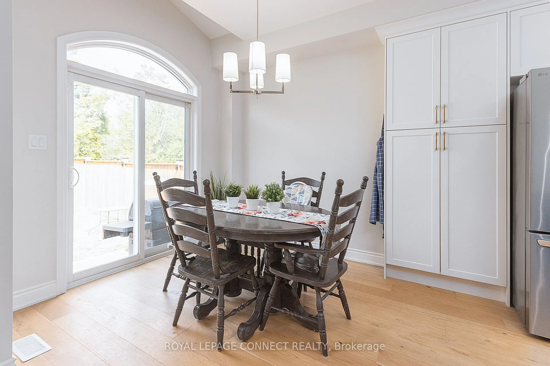 24 Coldbrook Drive
