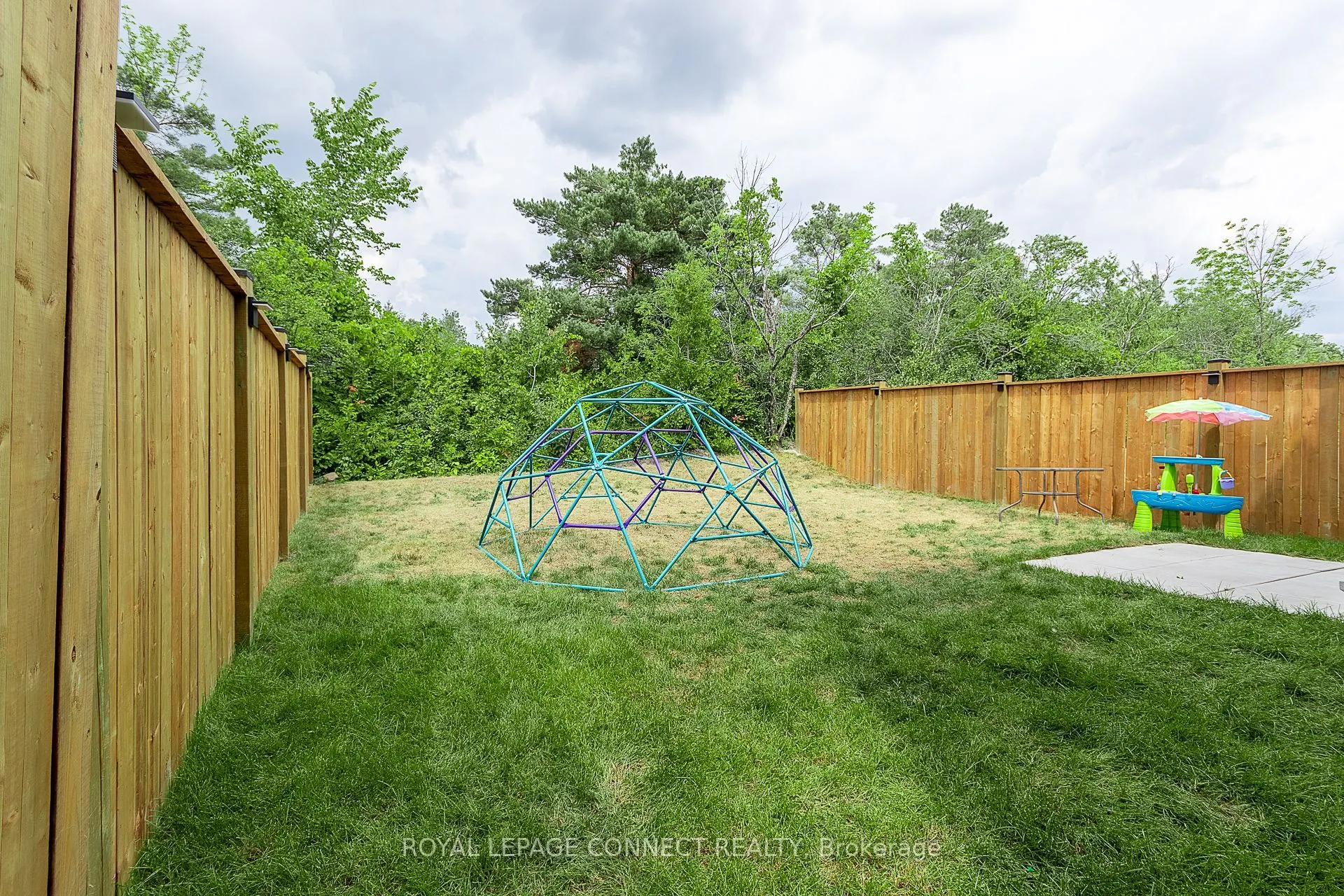 24 Coldbrook Drive