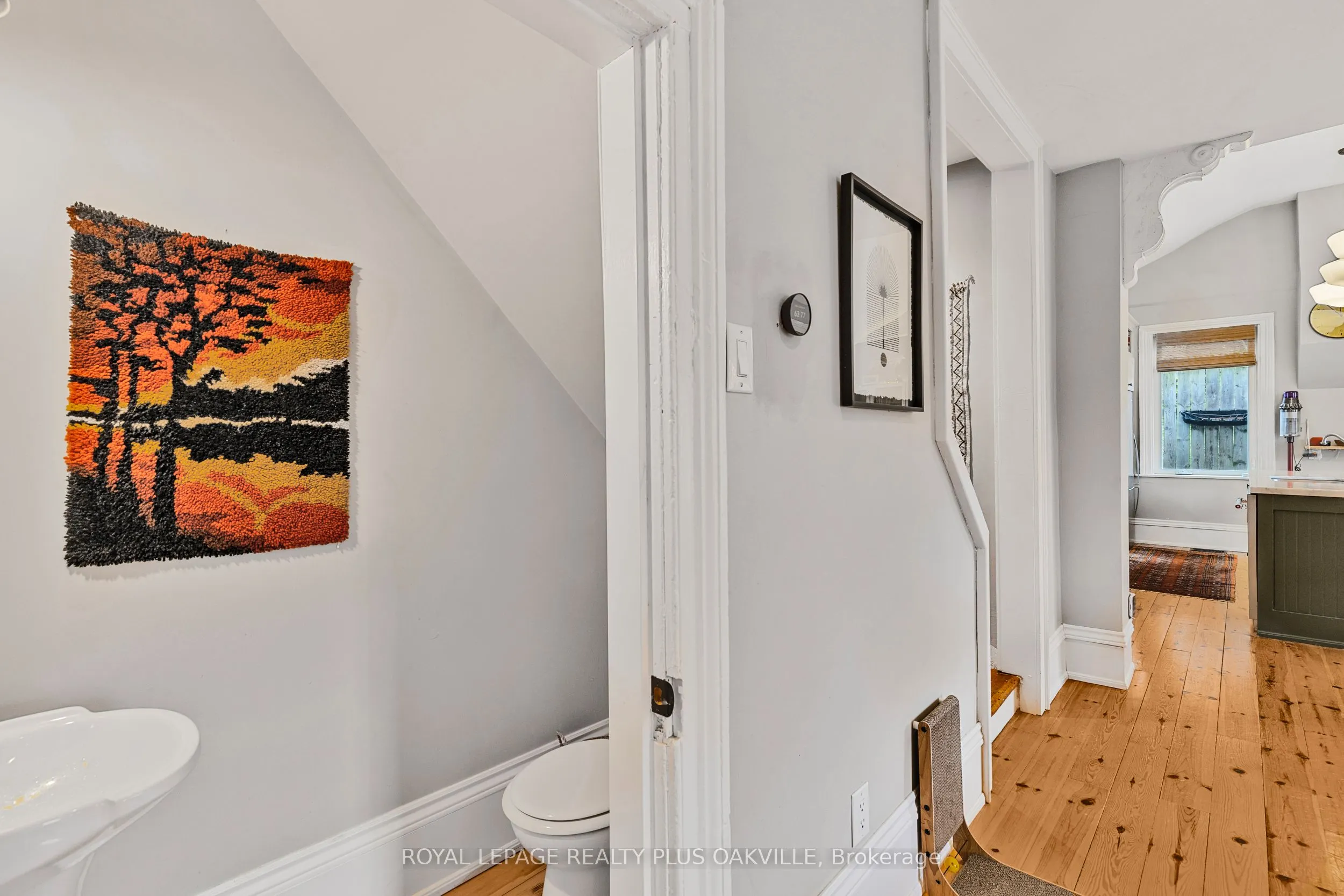 73 Pearl Street N