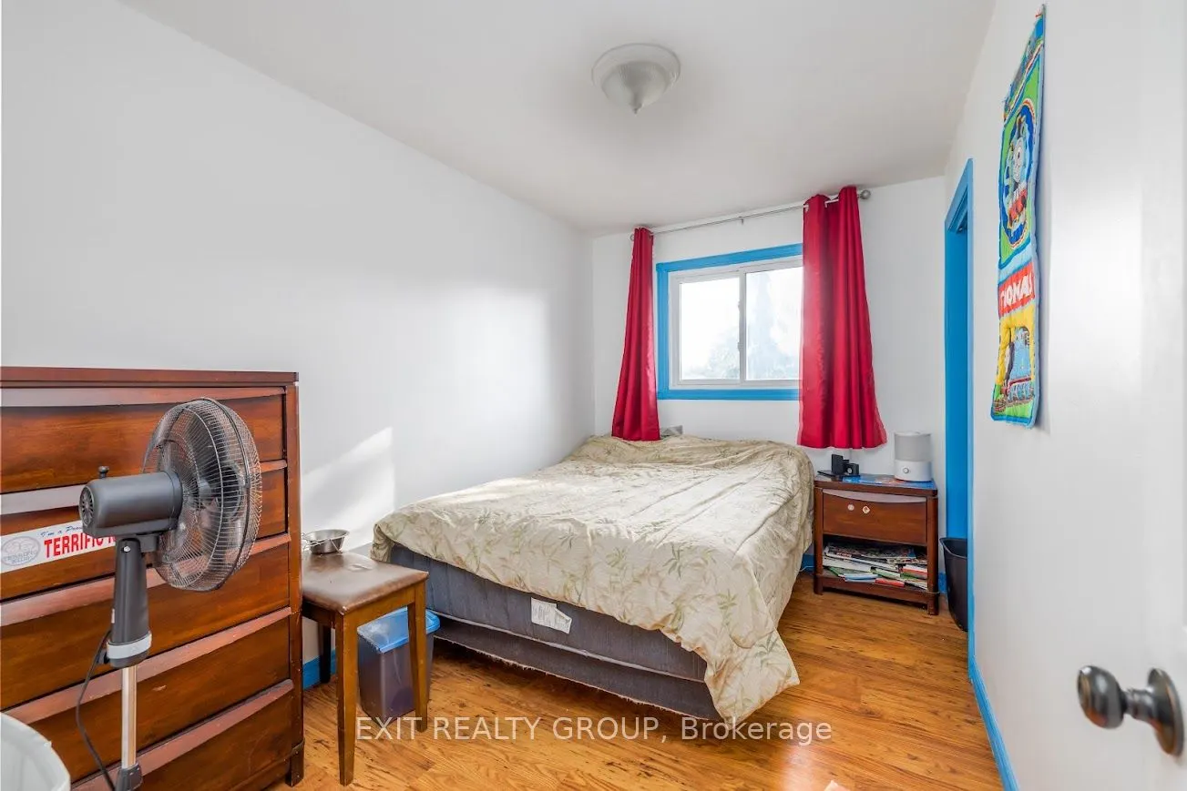 4 Dixie Place
