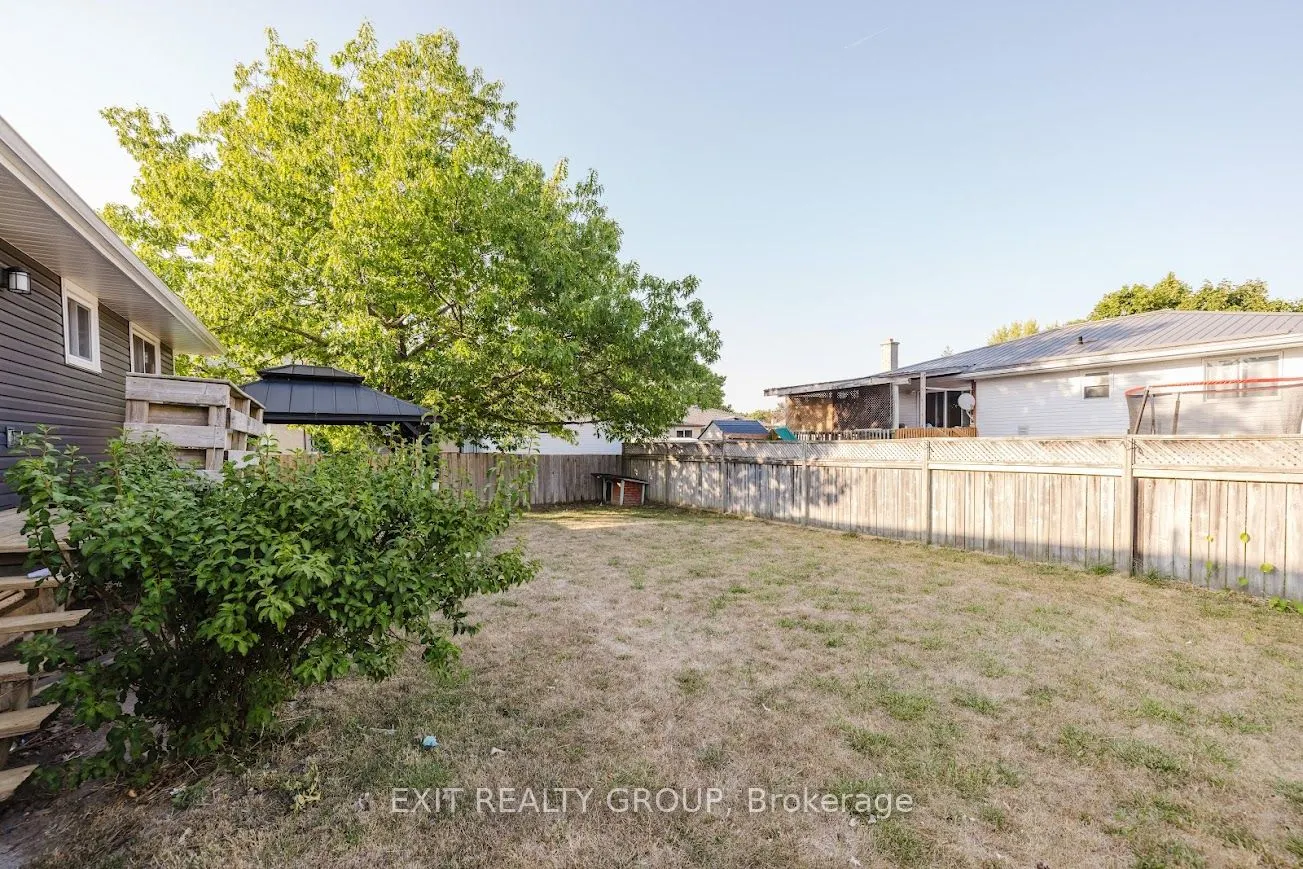 4 Dixie Place